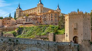 alcazar-4917318_1920