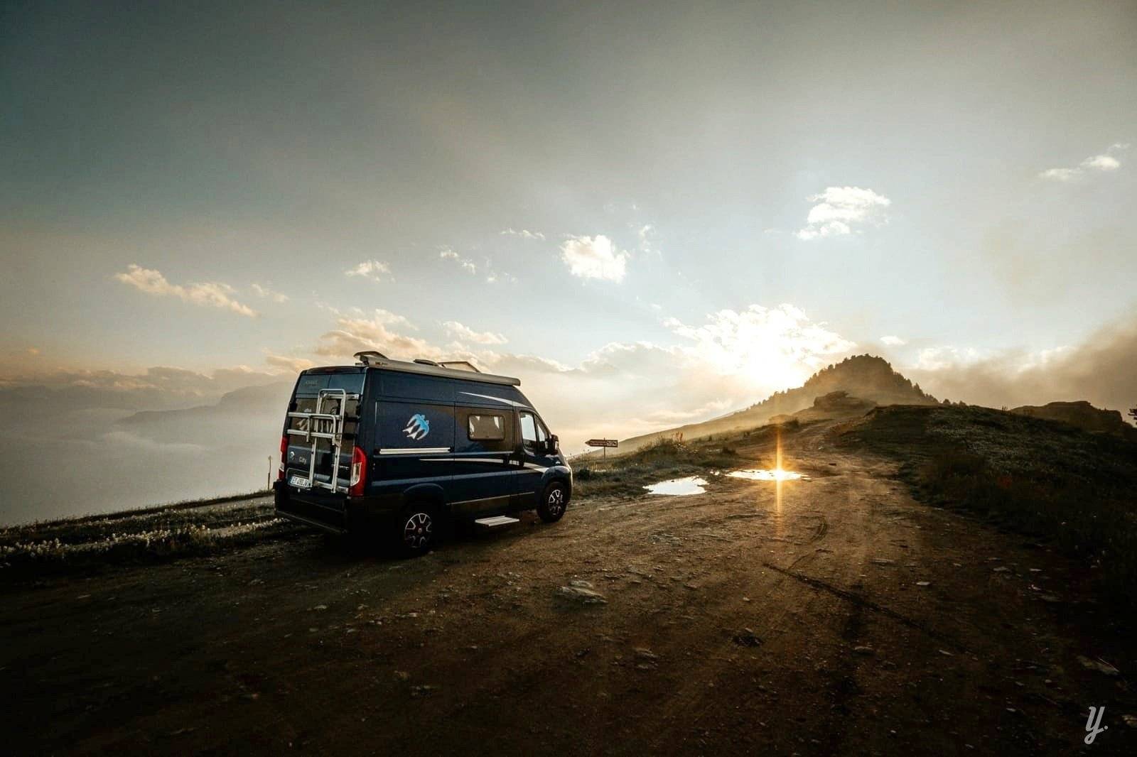 Choosing a leisure battery for a campervan