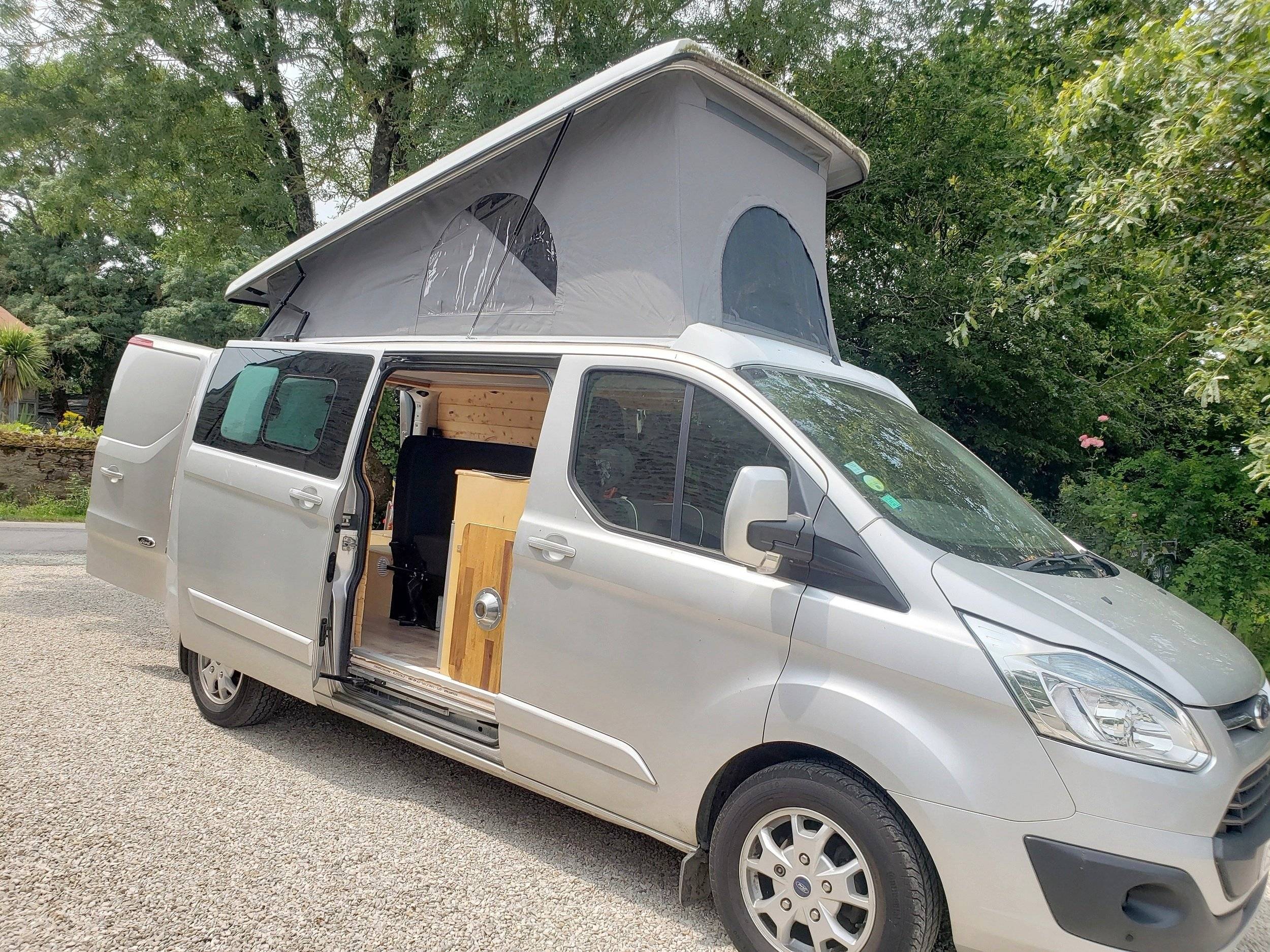 Ford Transit 2,0 l 130 ch