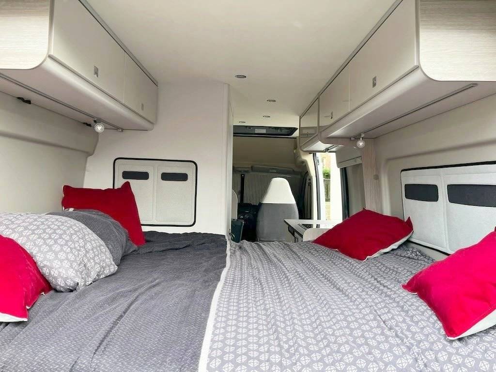 Bürstner Campeo Black Forest