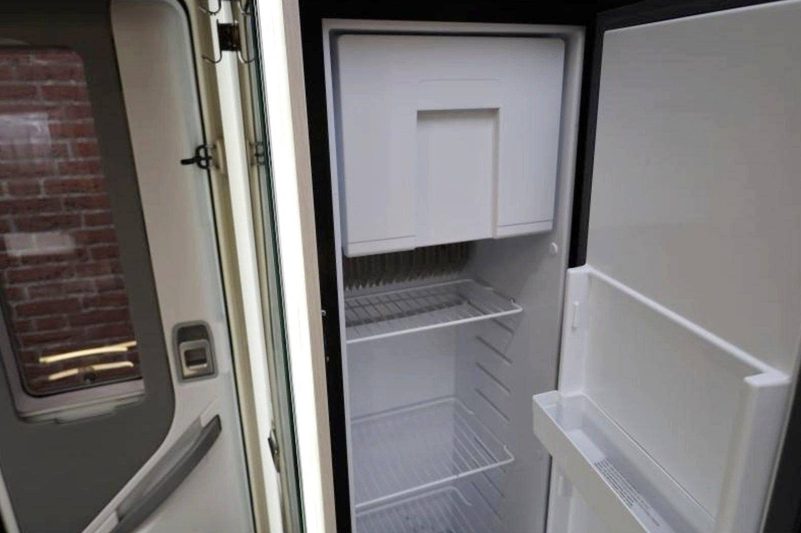 Kochnische Fiat Ducato 2,3 l 150 ch - Yescapa