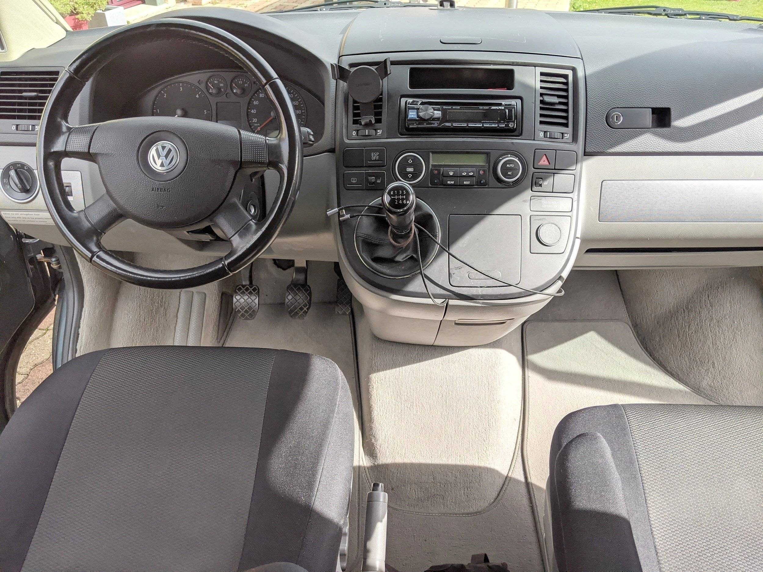 Volkswagen T5 California