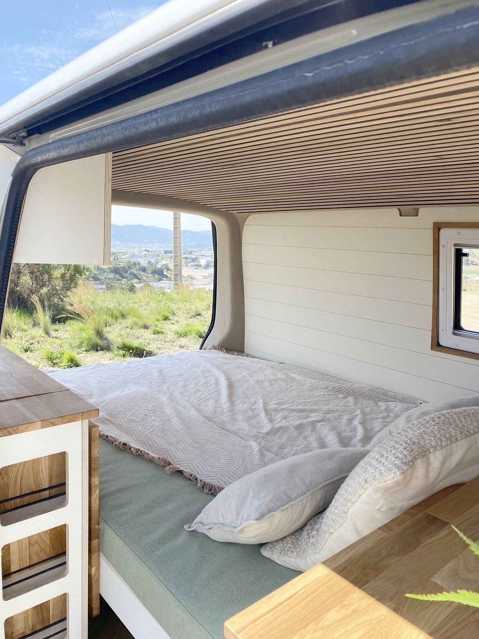 Berth Volkswagen - Yescapa