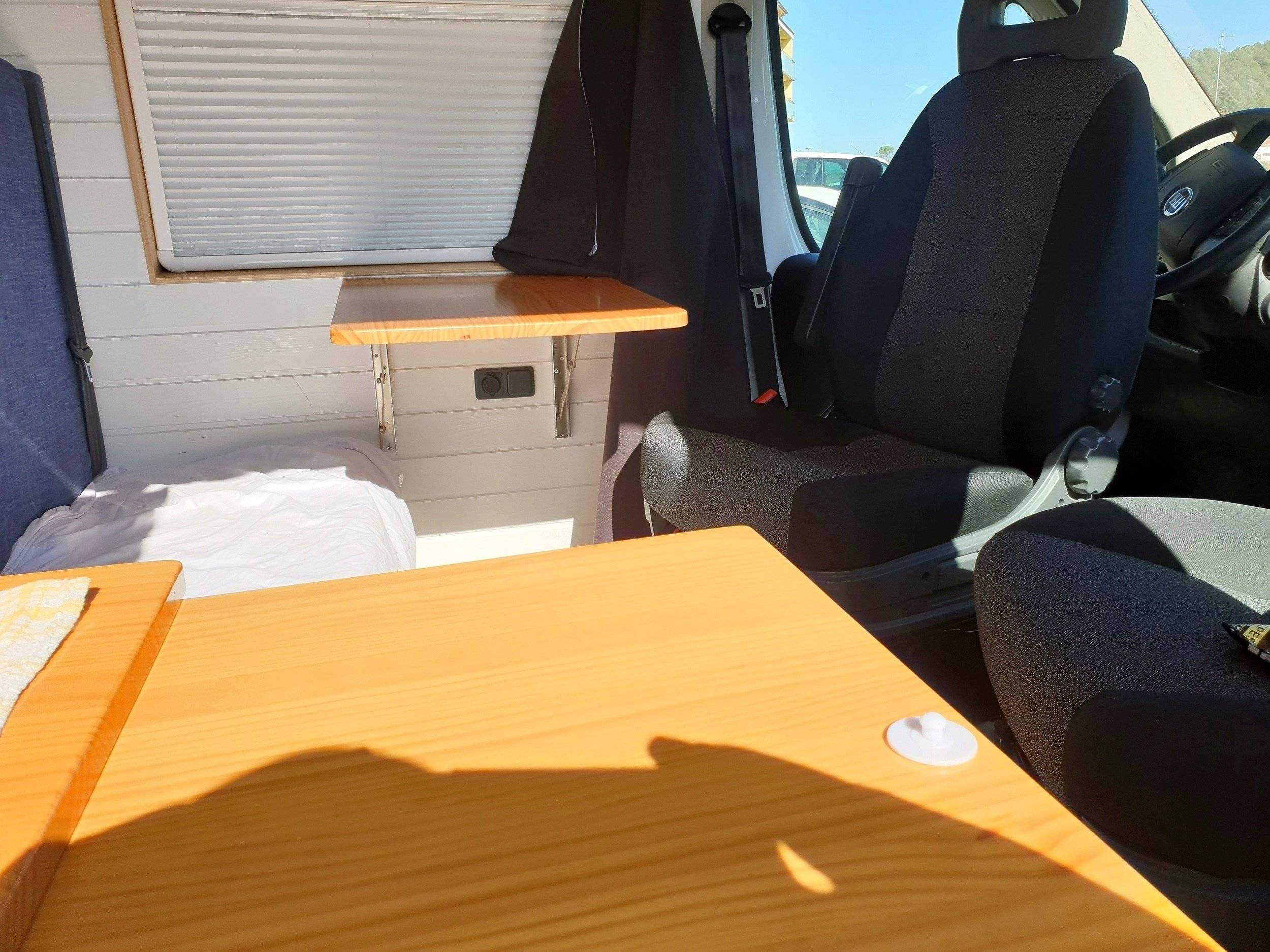 Menjador Fiat 2,3 l 130 ch - Yescapa