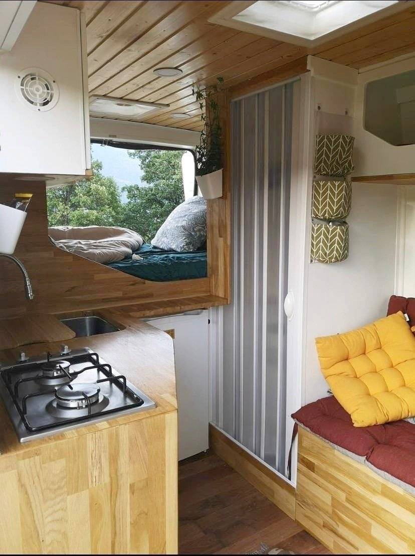 Vista de 3/4 Citroën Jumper - Yescapa