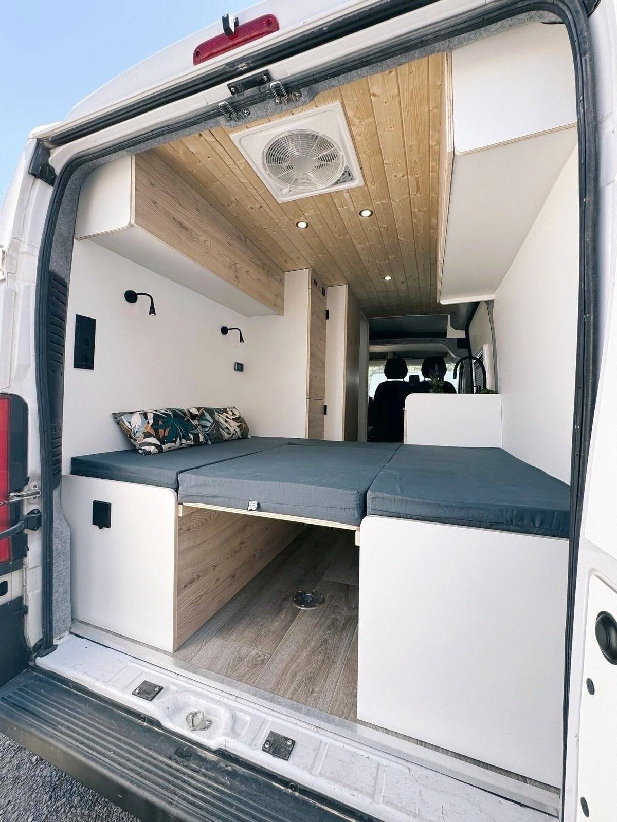 Furgoneta camper 