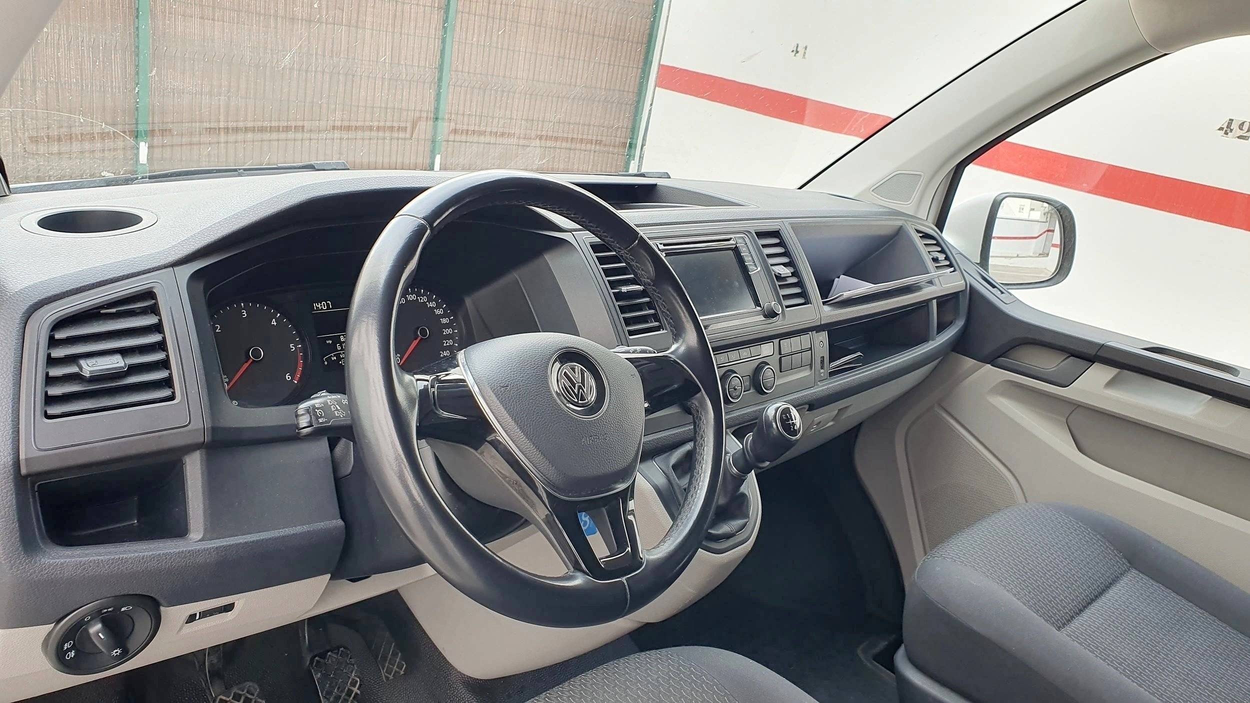 Volkswagen T6 Caravelle