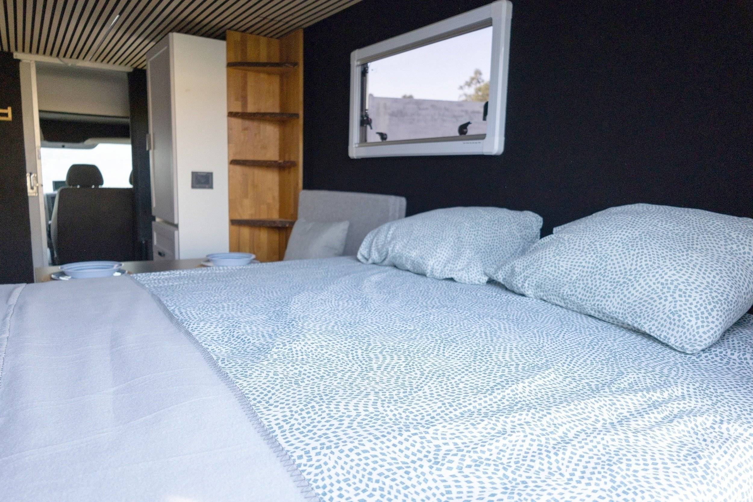 Plazas en cama Mercedes - Yescapa