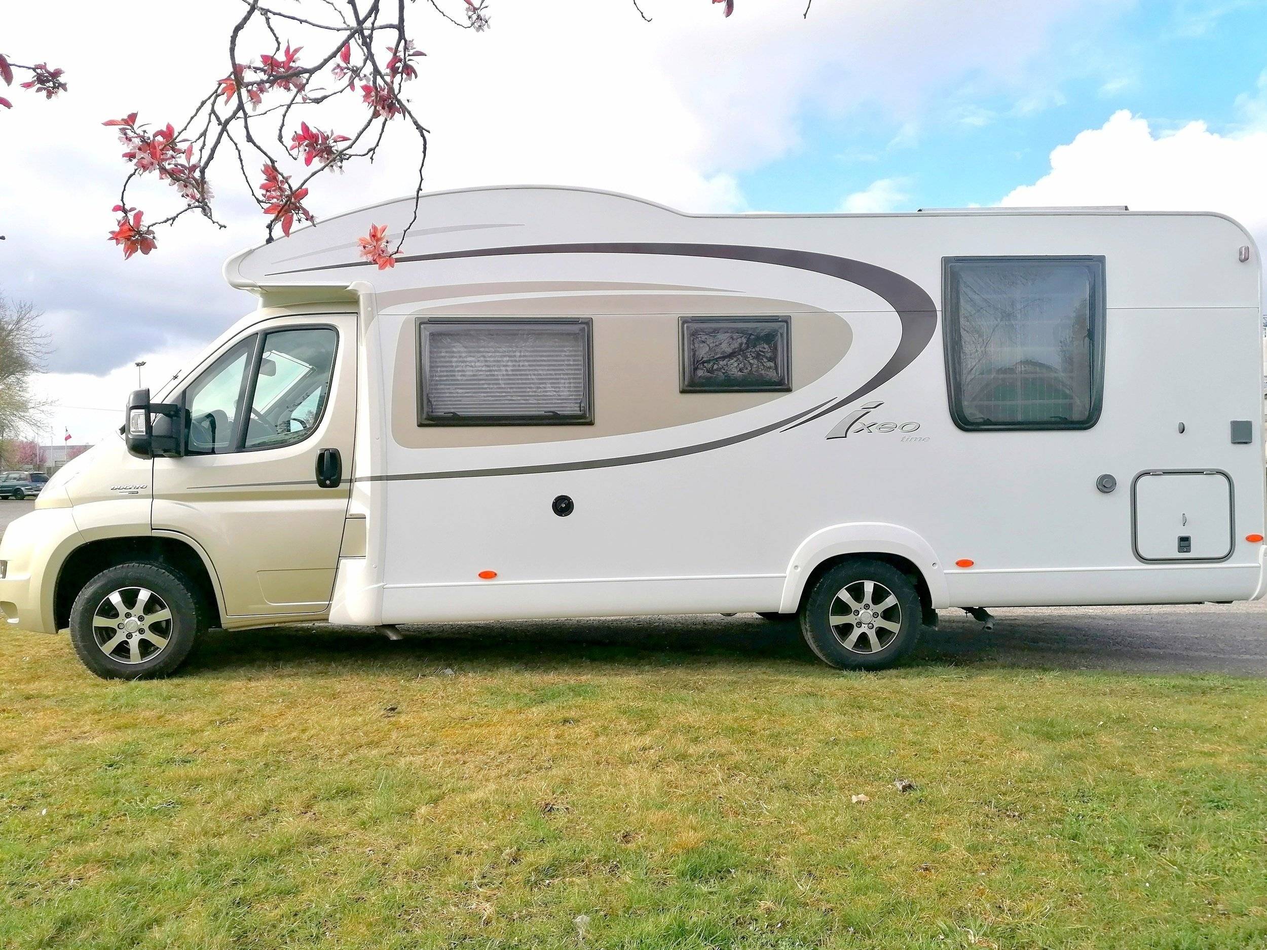 Bürstner Ixeo time IT 734