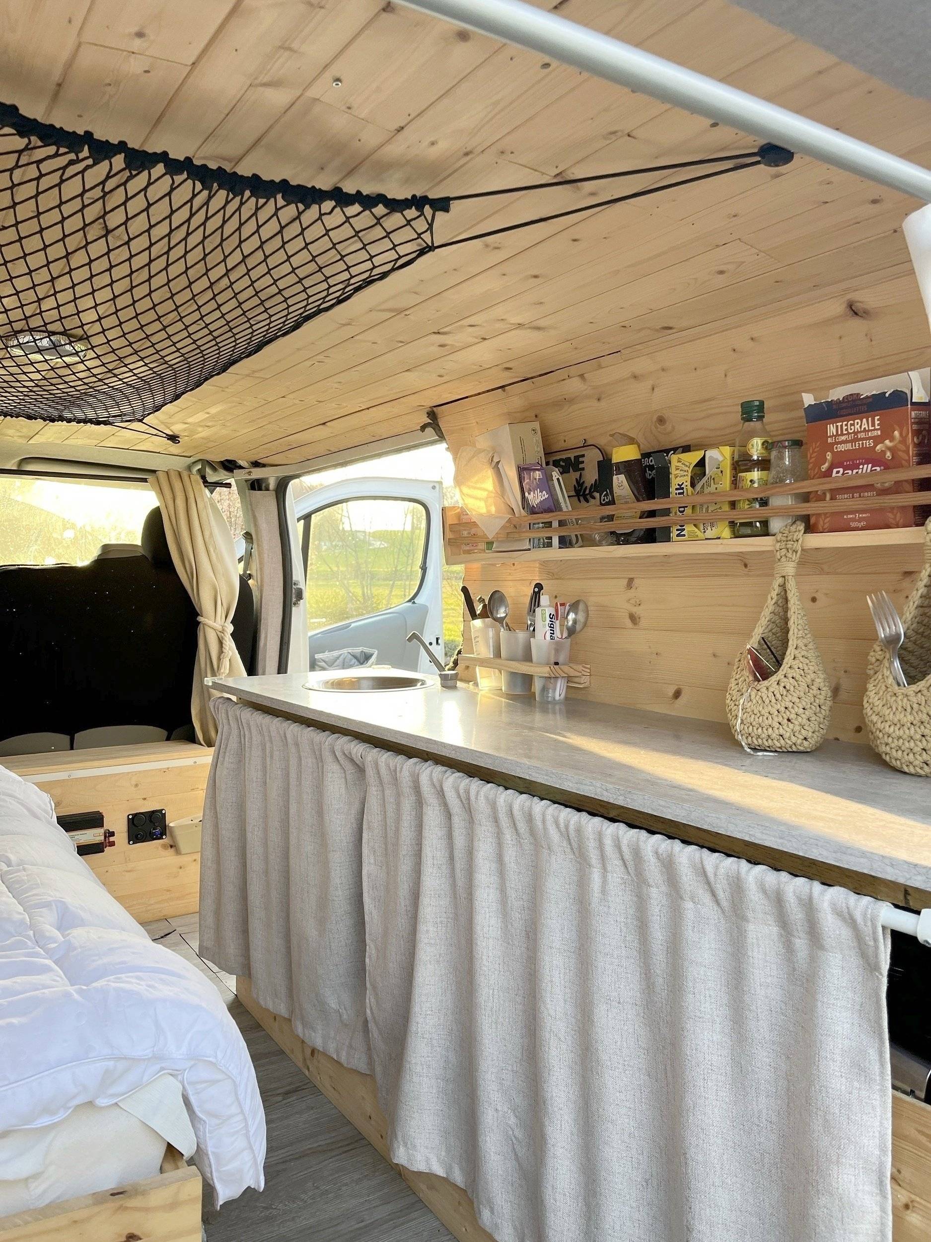 llits Renault Trafic 2 l 90 ch - Yescapa