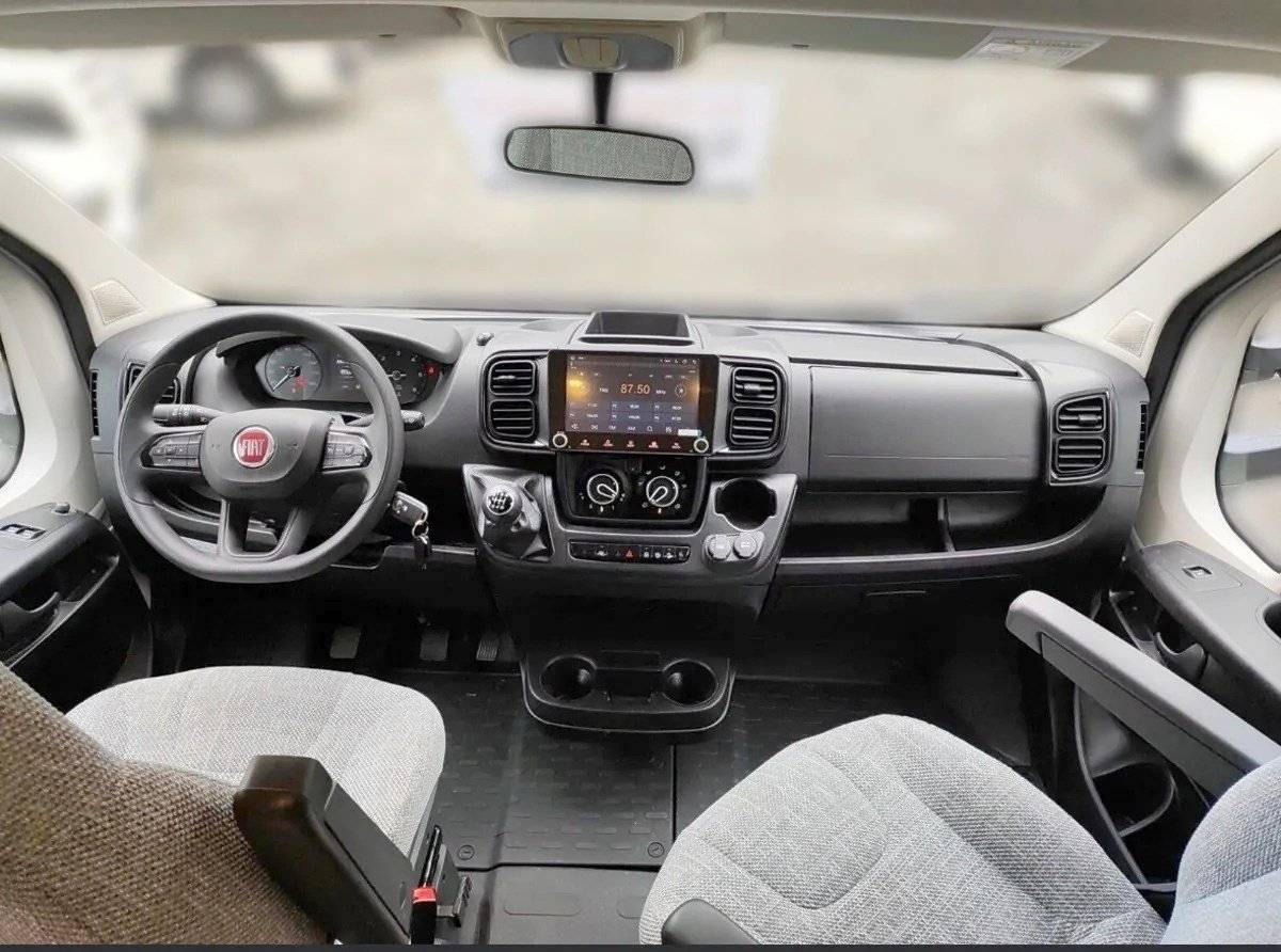 Dethleffs Just Camp 6812 EB