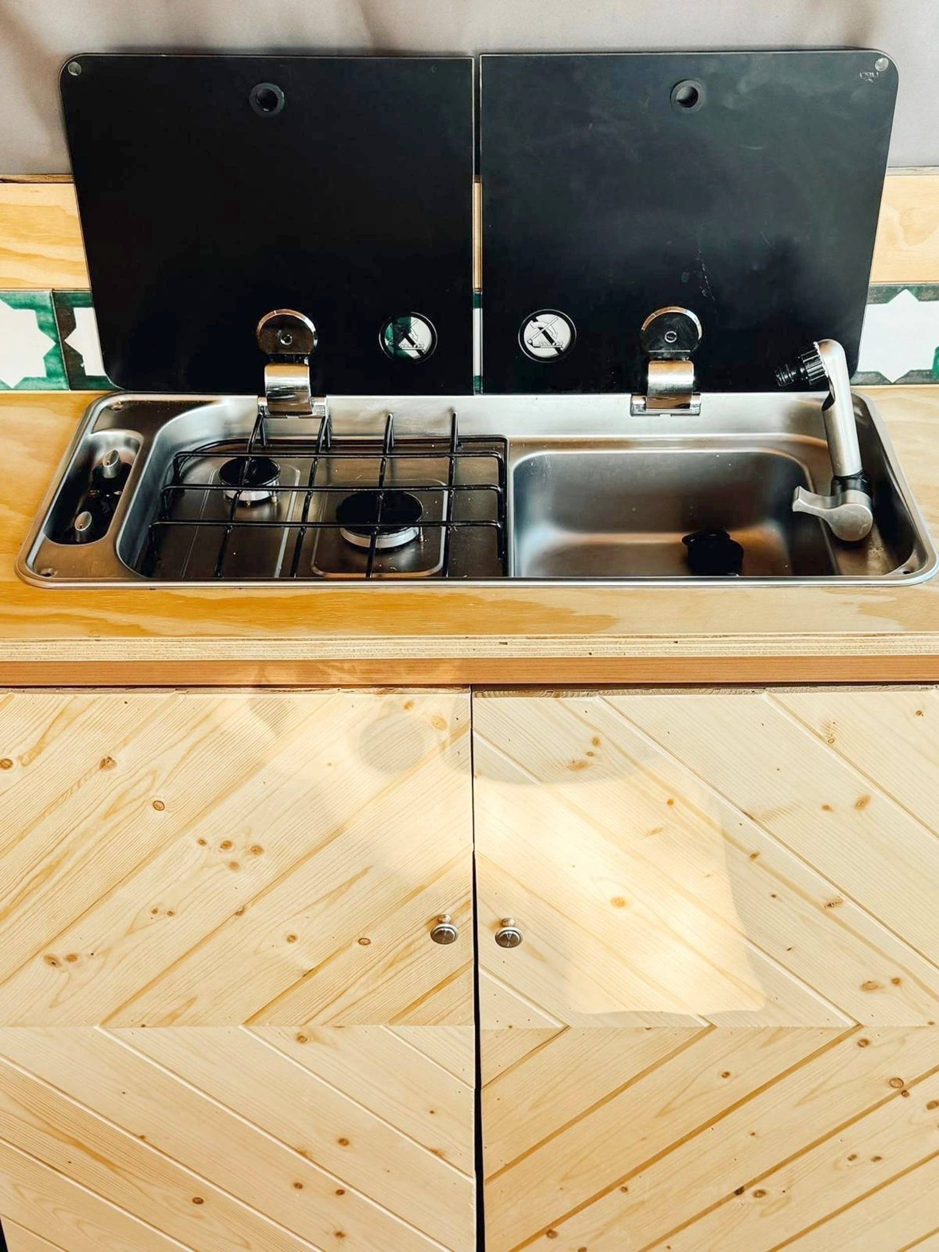 Coin repas Fiat Ducato 2.0 JTD - Yescapa
