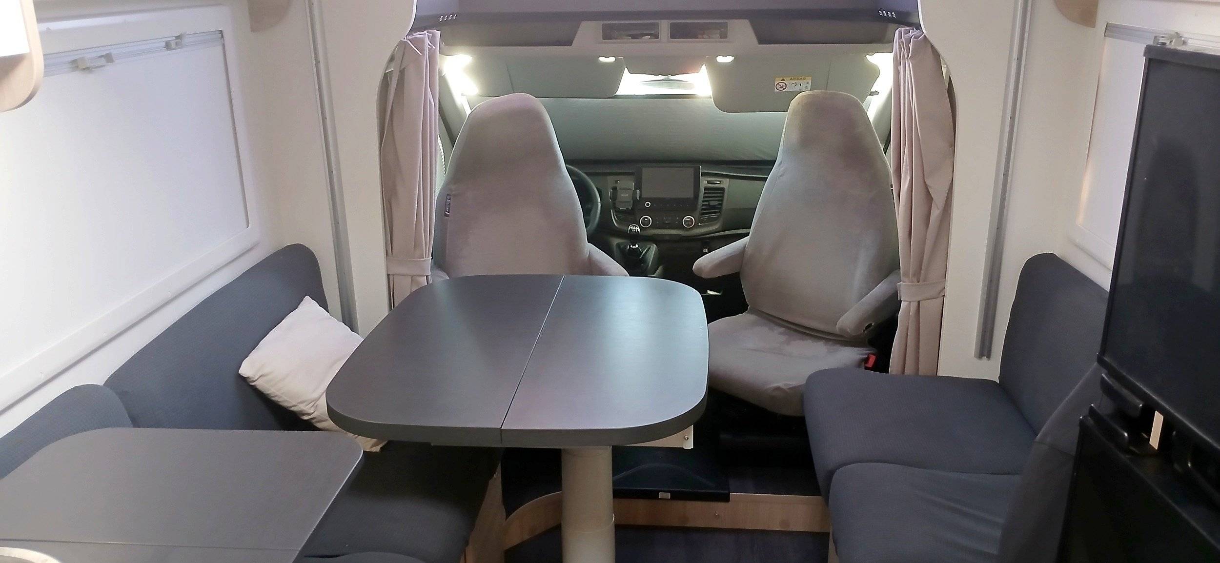 Chausson 650 First Line