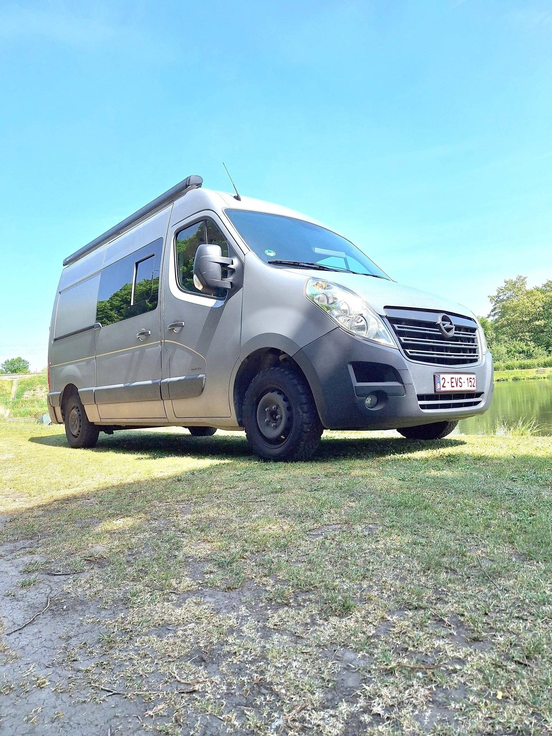 Opel Movano 