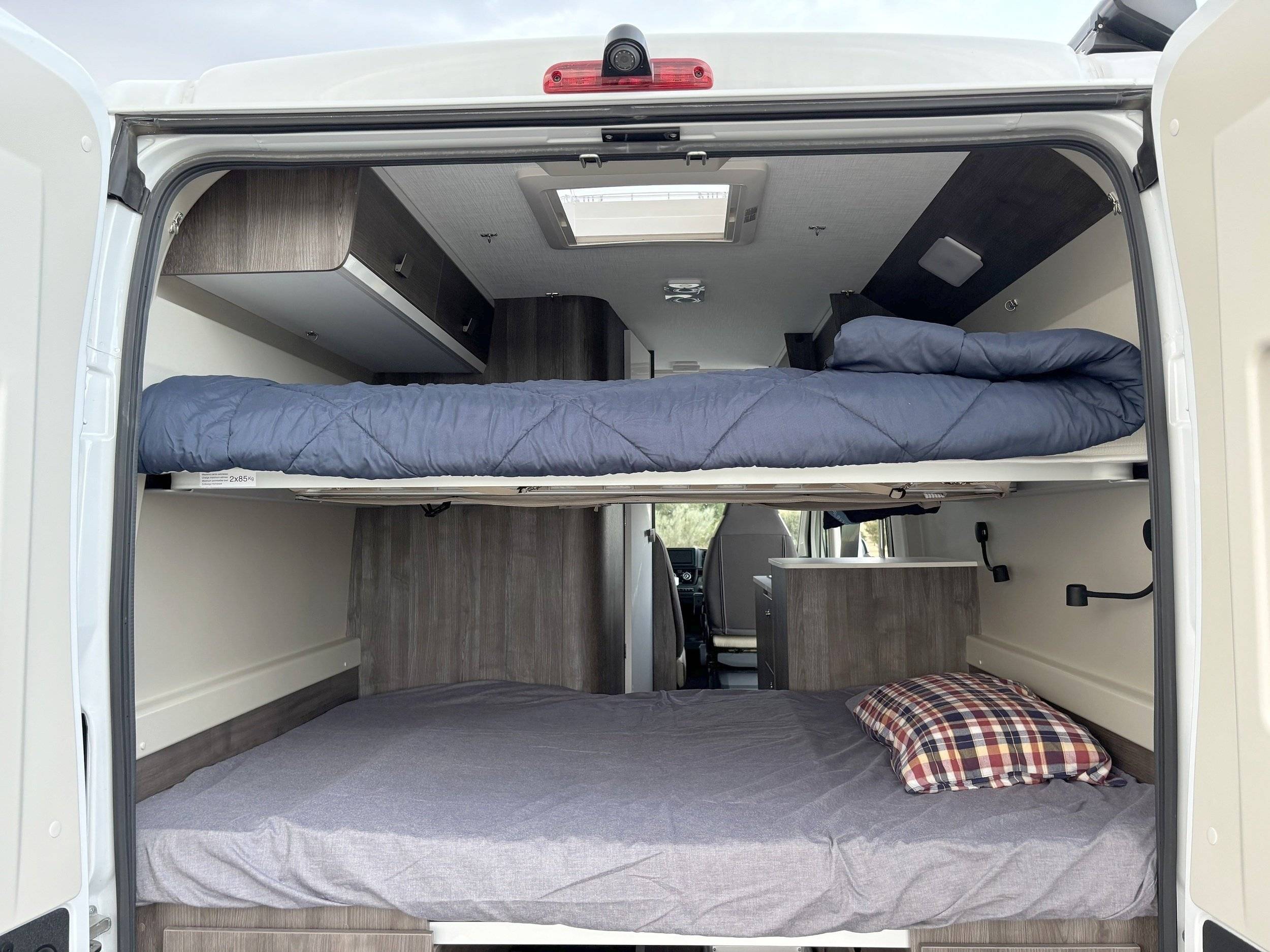 Berth Fiat Ducato 120 Multijet - Yescapa