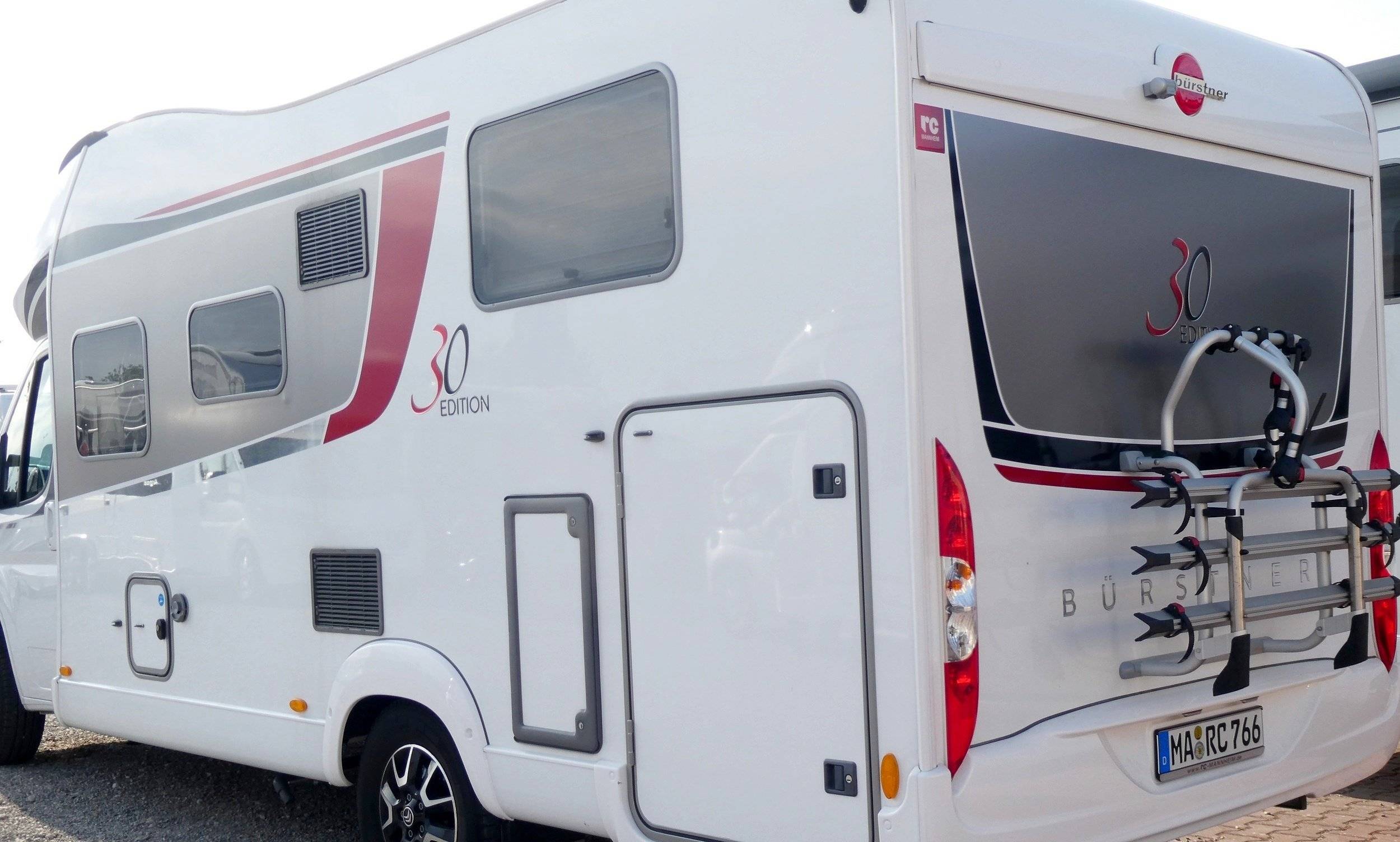 Bürstner Ixeo Time IT 726 G "Edition 30"