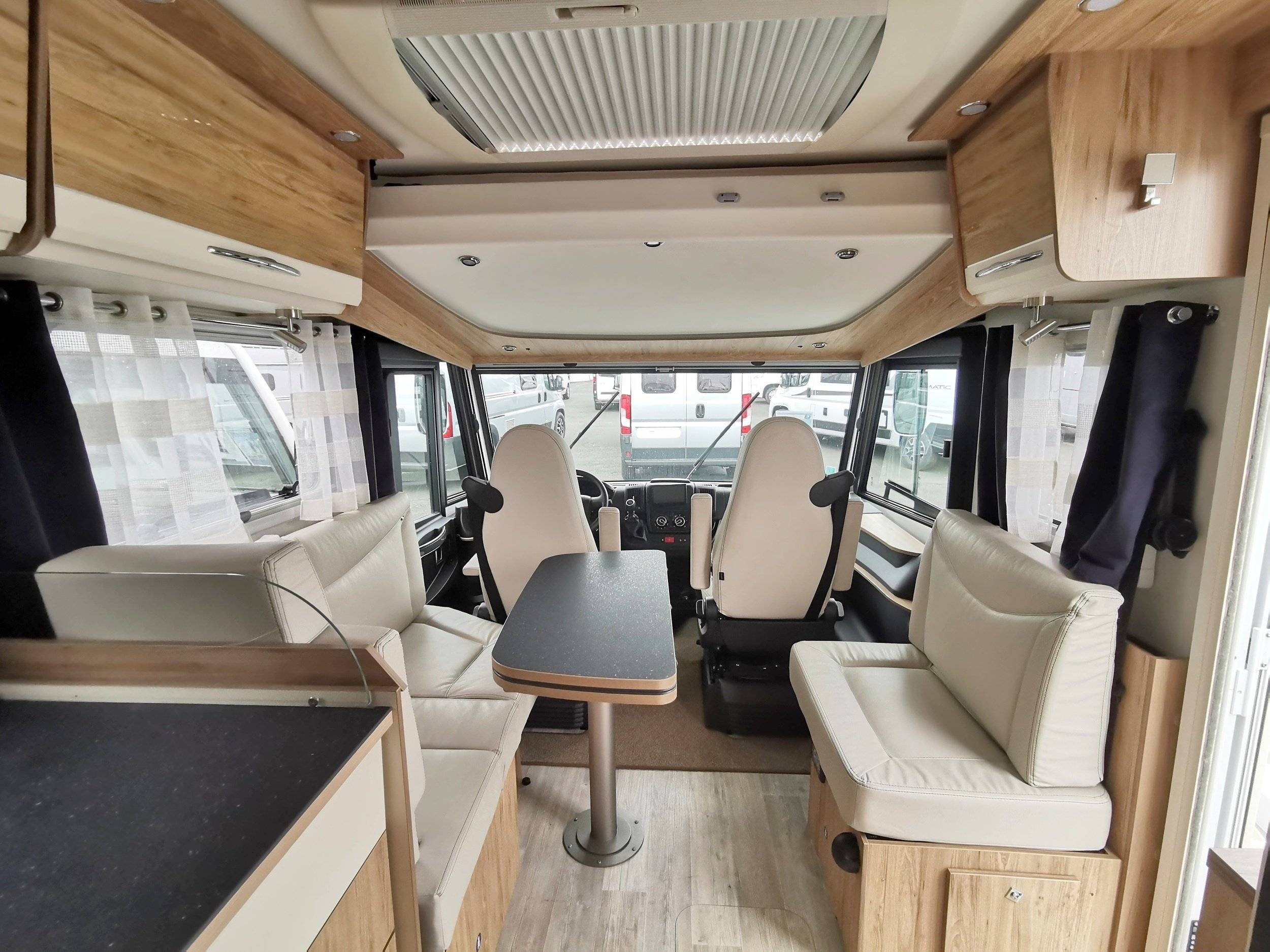 Bavaria 2,3 l 130 ch