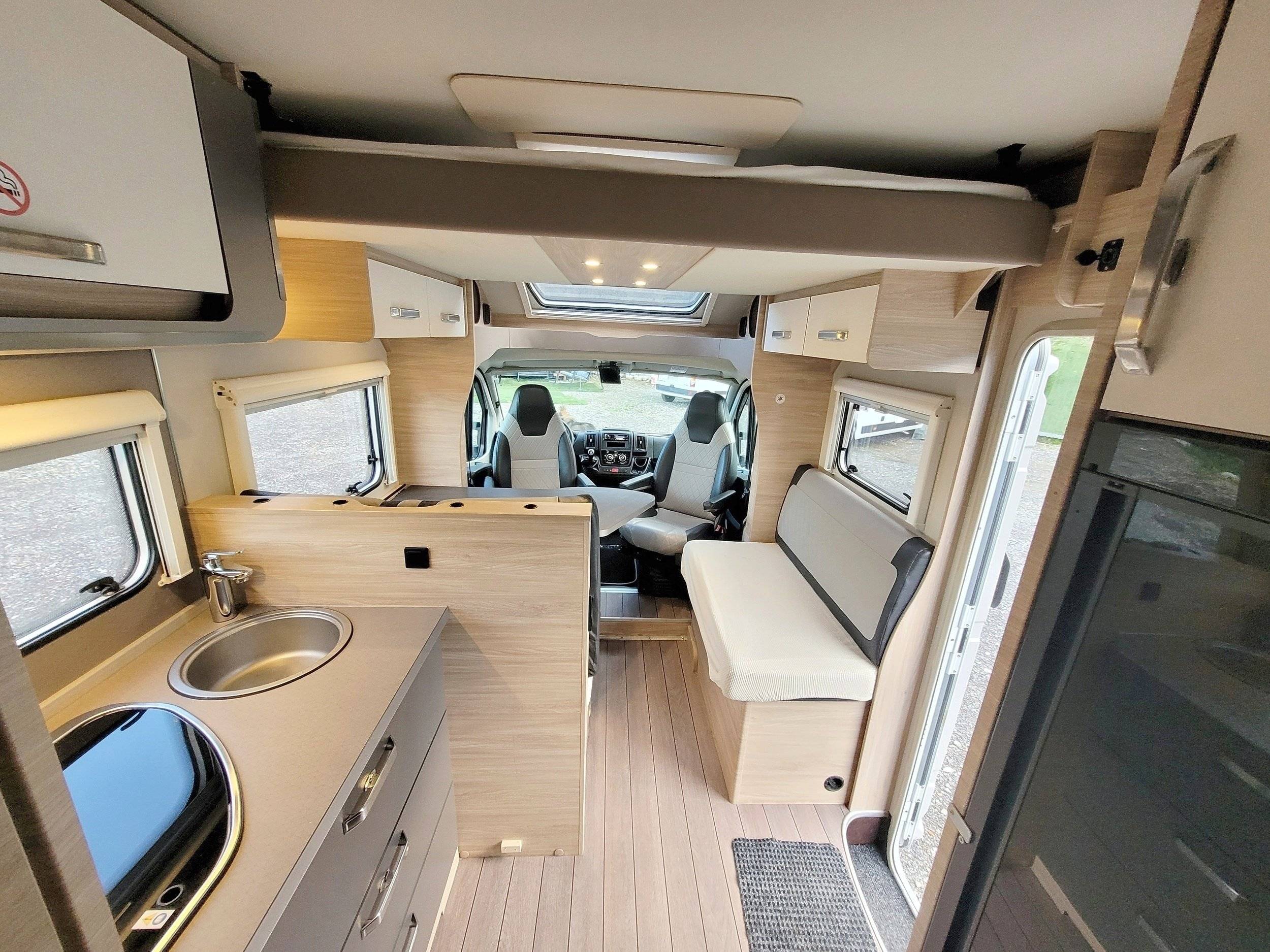 Weinsberg Carasuite 650