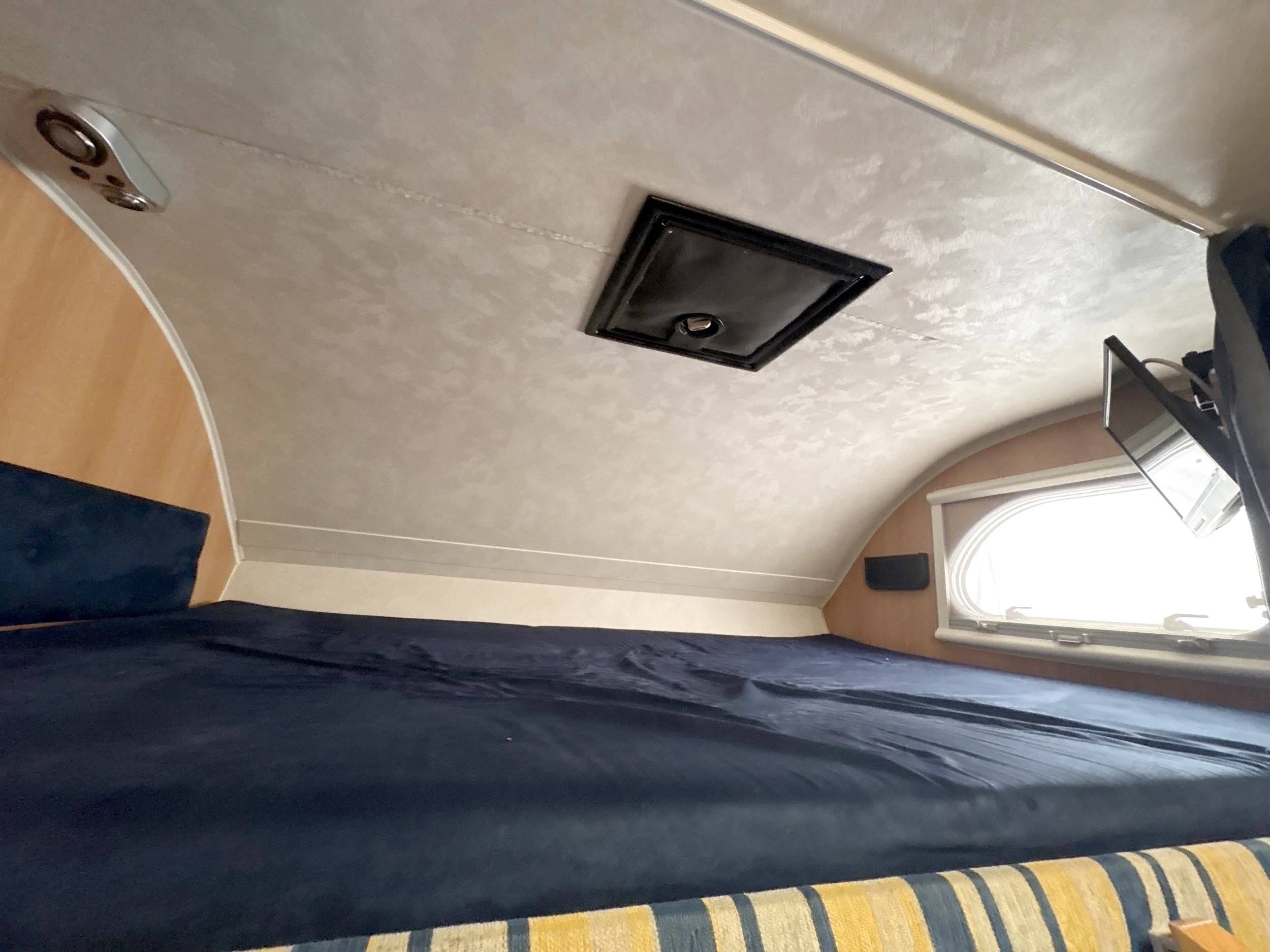 Schlafplätze Fiat Ducato 2,3 l Multijet 130 ch. - Yescapa