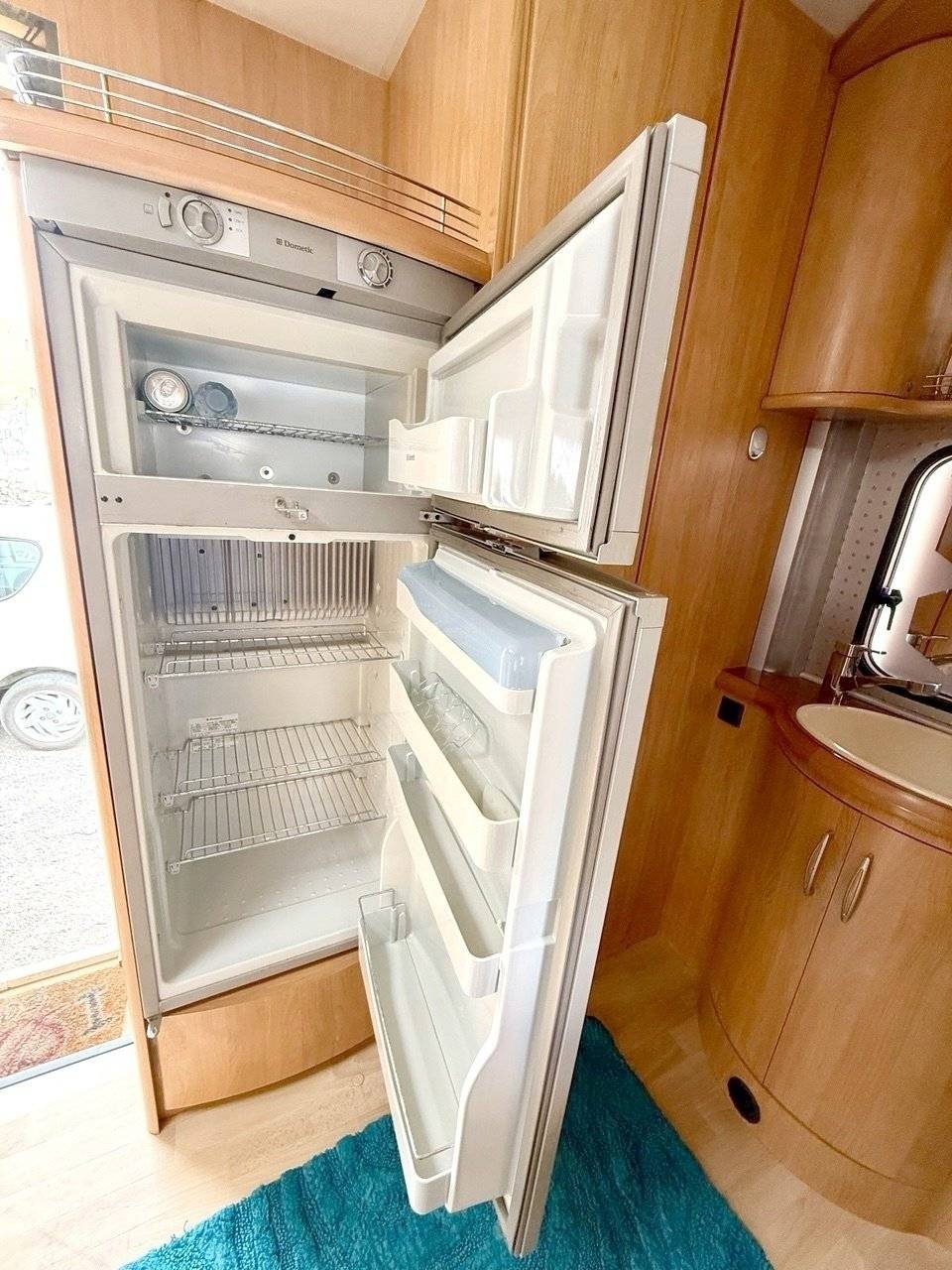 FORD TRANSIT FT 300L HOBBY