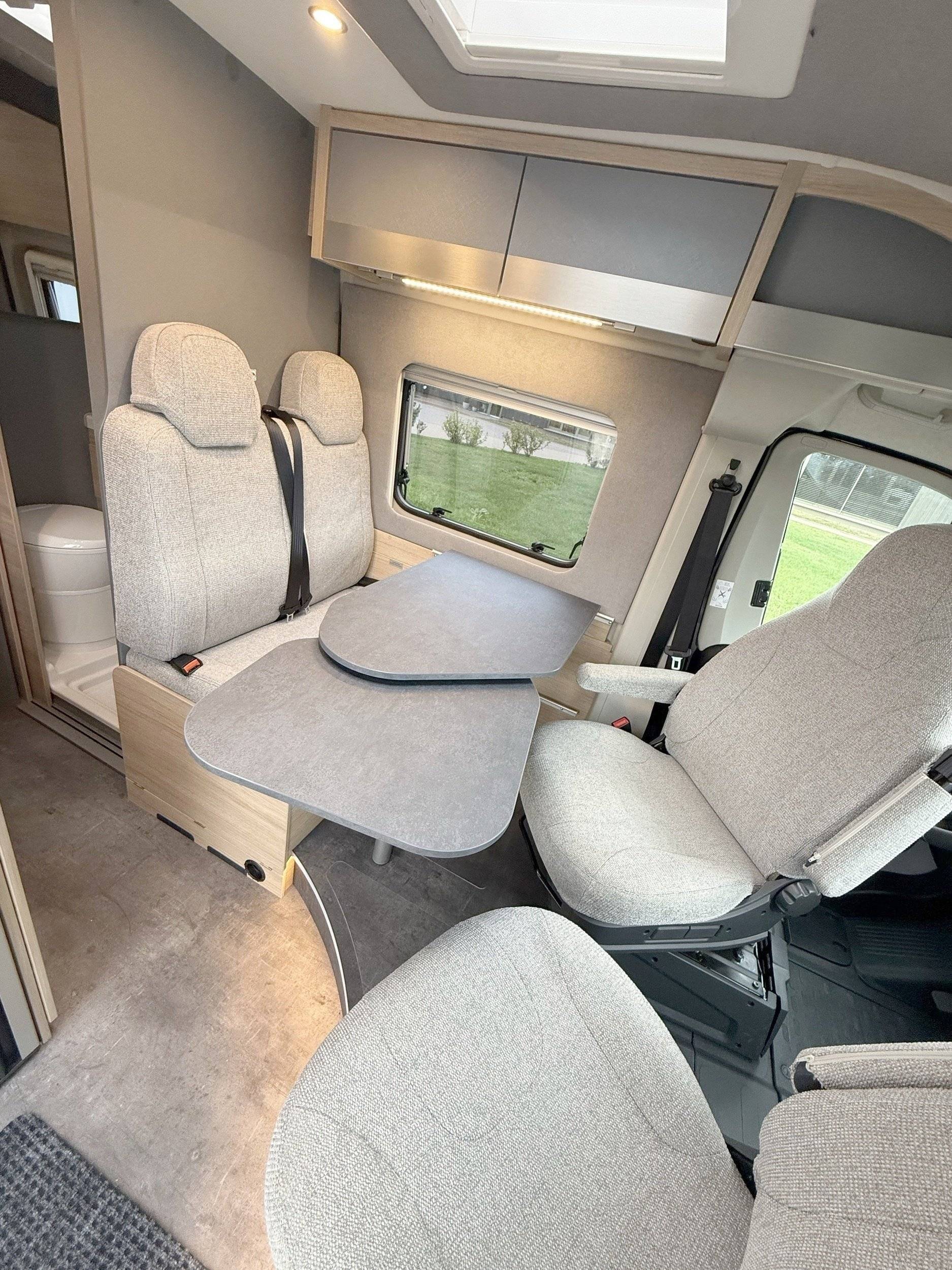 Essecke Citroën Jumper 2,2 l Blue HDI 165 PS - Yescapa