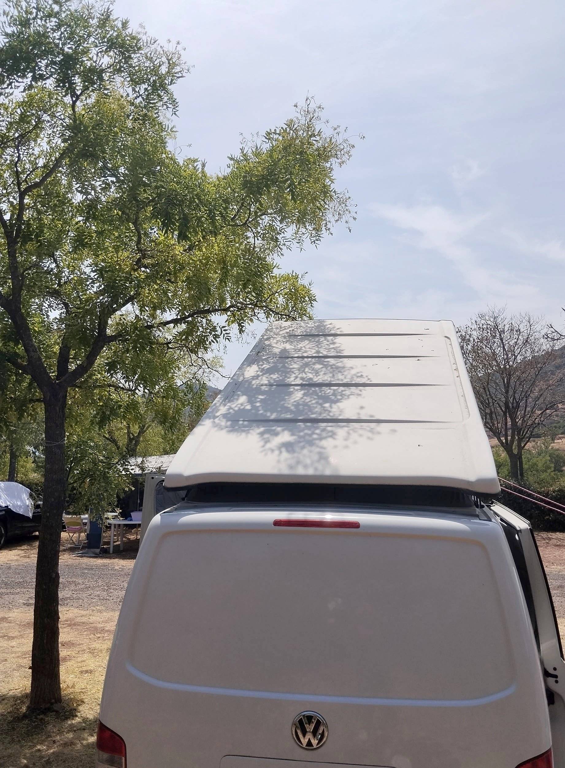 Volkswagen T5 2 l 84 ch