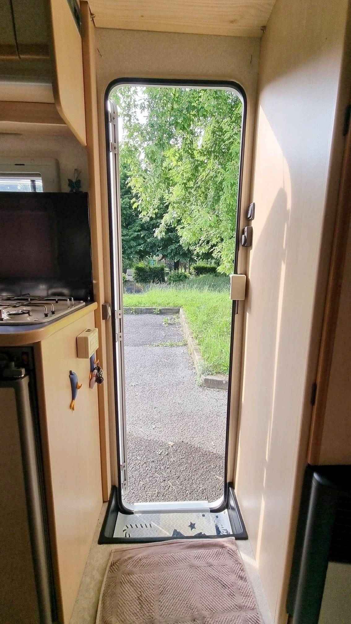 Challenger challenger 230