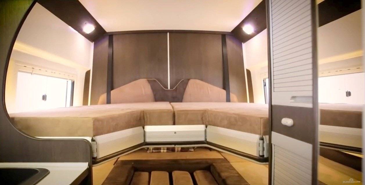 Bunkervan Bunkervan 636 Team travel