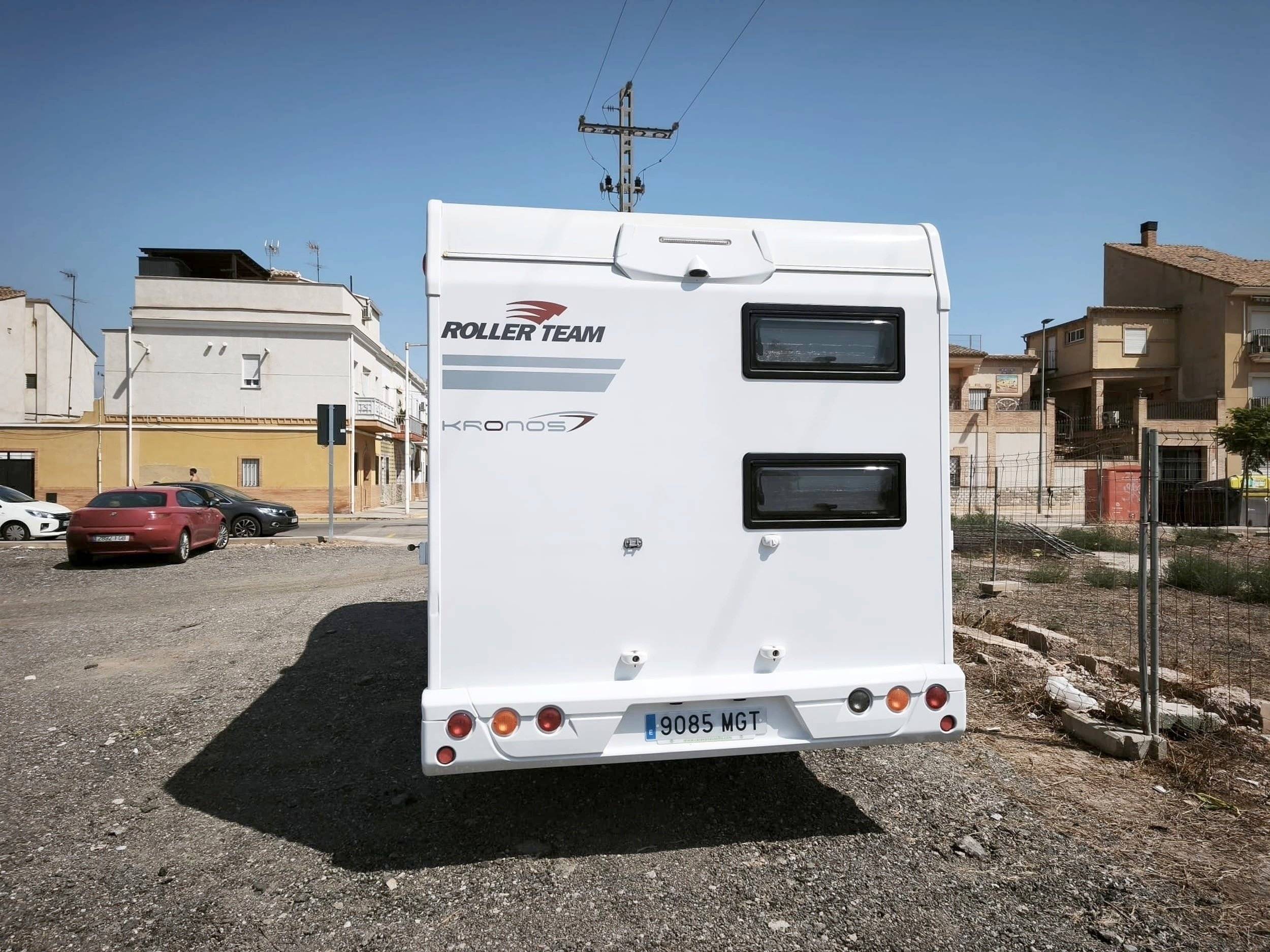 Schlafplätze Ford Transit 2,0 l 130 ch - Yescapa