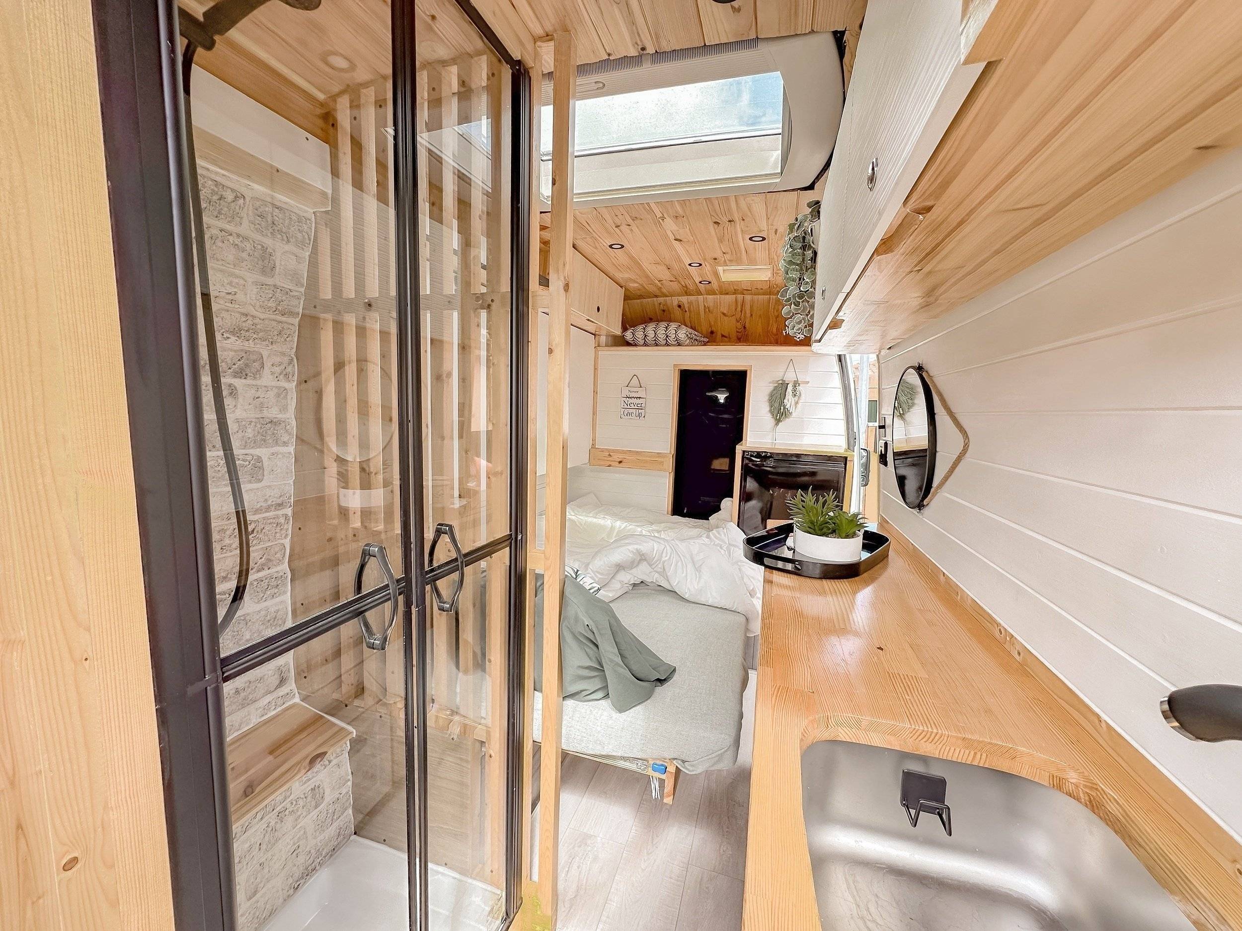 van.out Renault Master