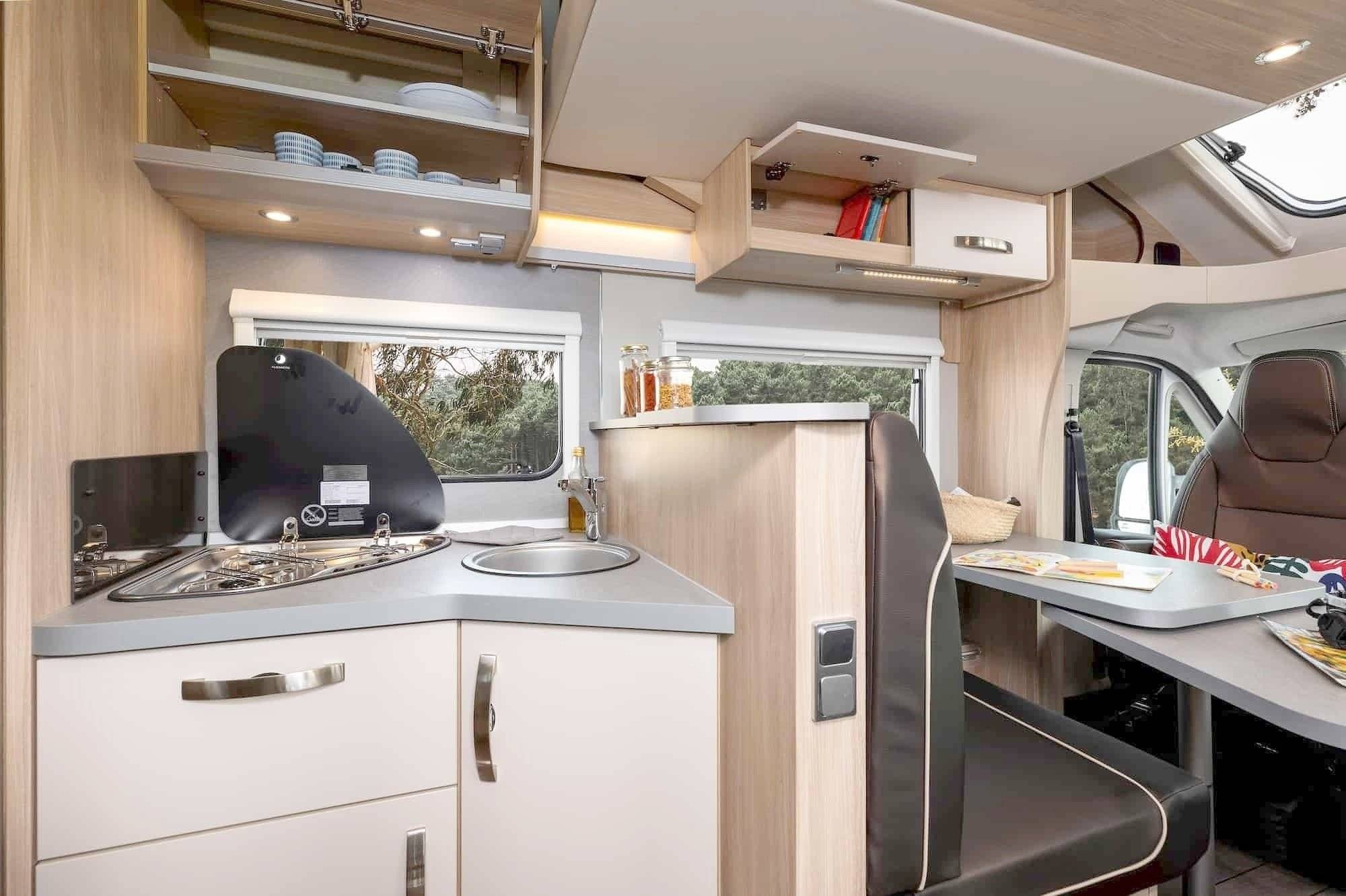 Andere Eu Comfort Standard 4 Manual Base Eu Comfort Standard 4 Manual Base - Yescapa