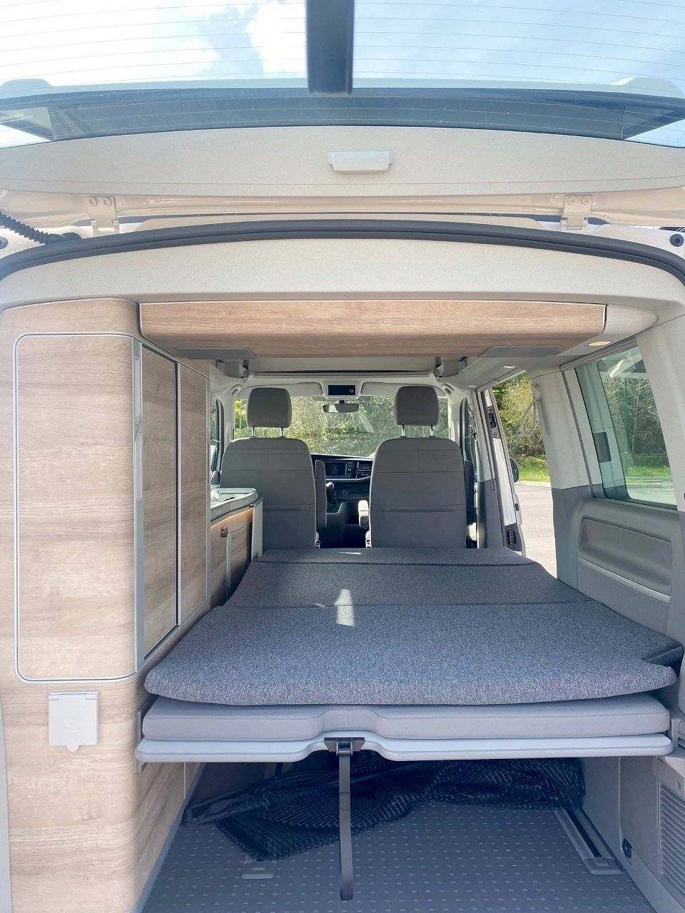 Volkswagen California Coast