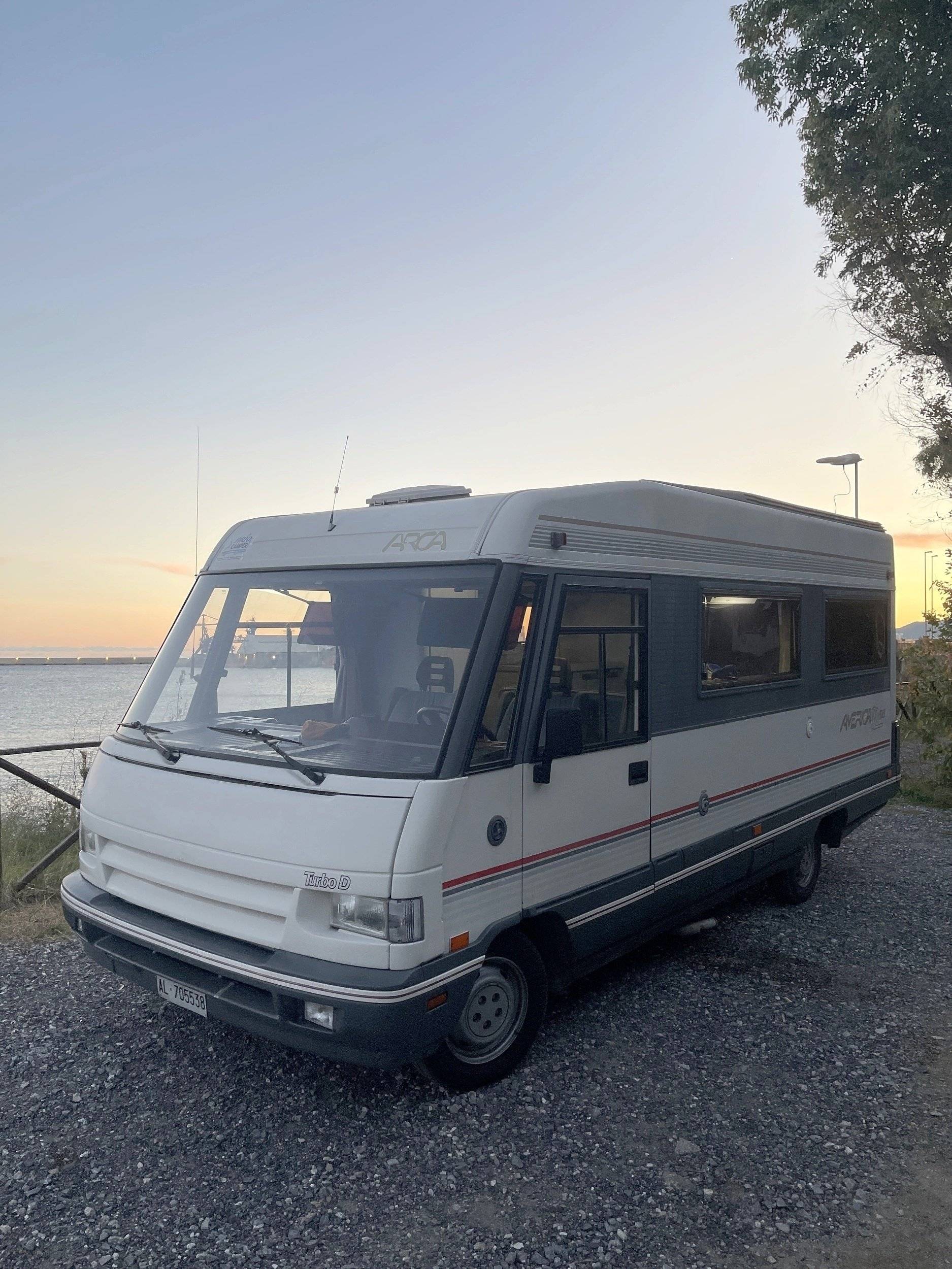 Arca arca super america