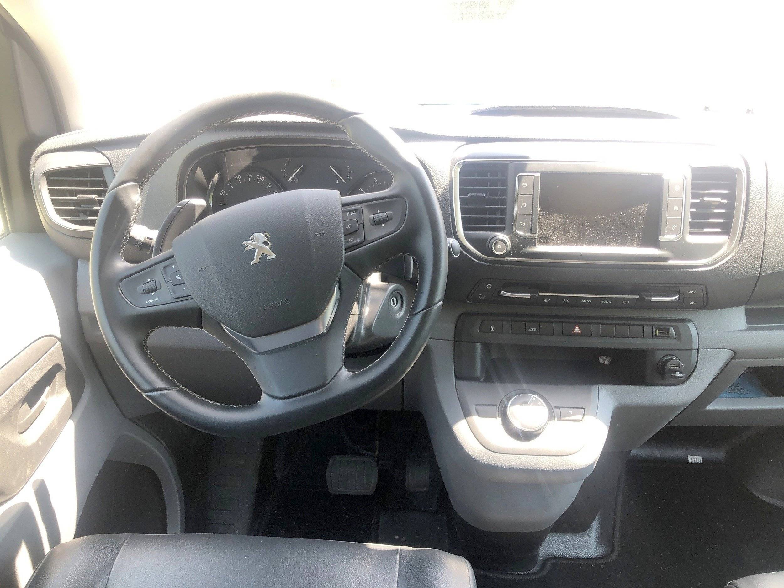 my kit van Expert 180 ch eat8