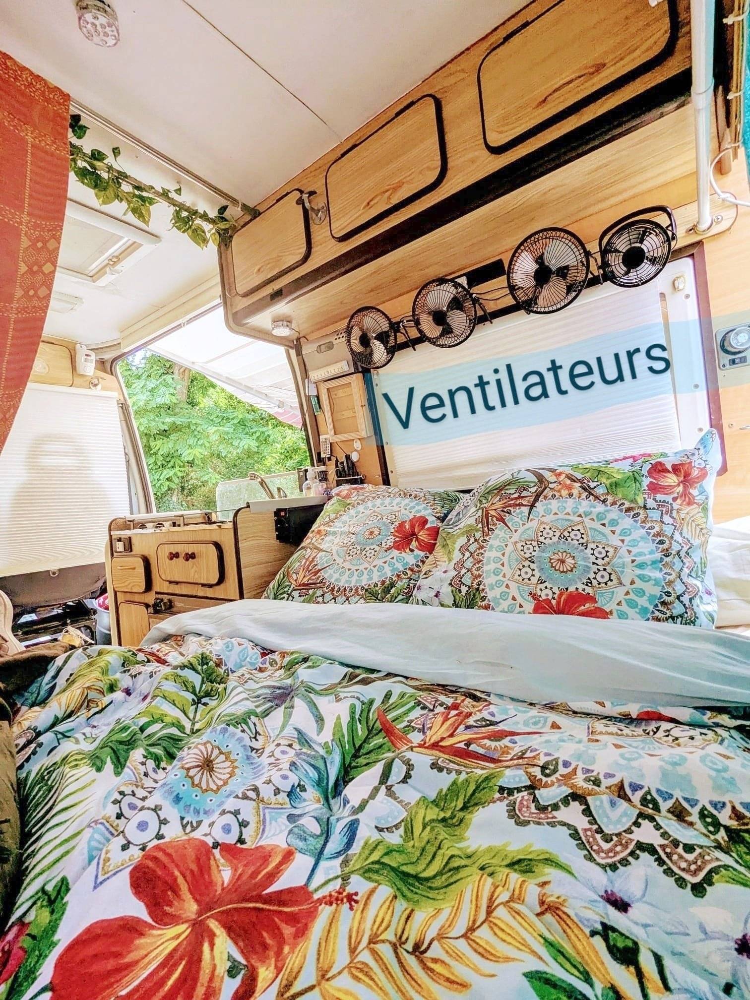 Savignat-Roche Peugeot boxer