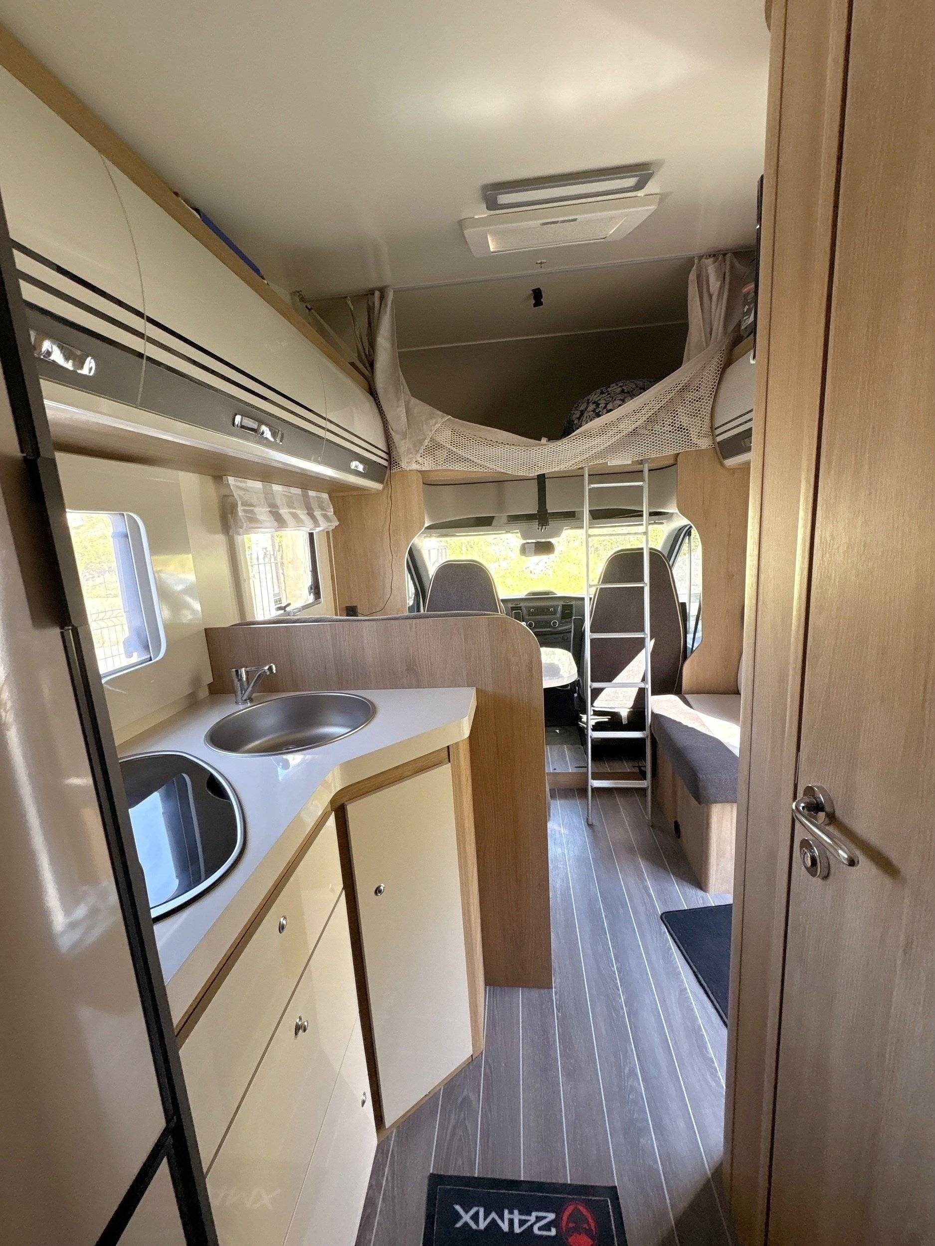 Roller Team Transit 2,0 l 130 ch