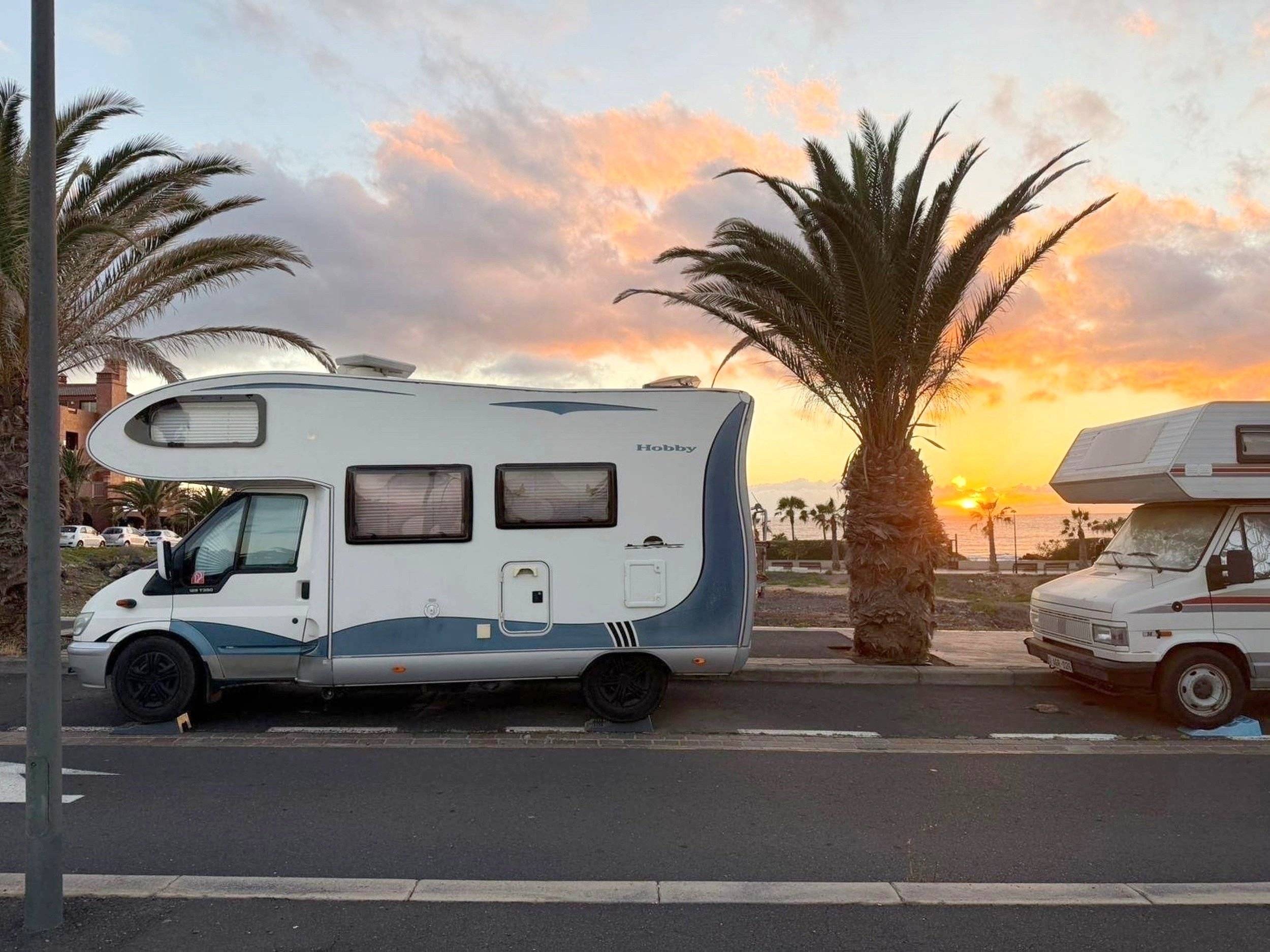 FORD TRANSIT FT 300L HOBBY