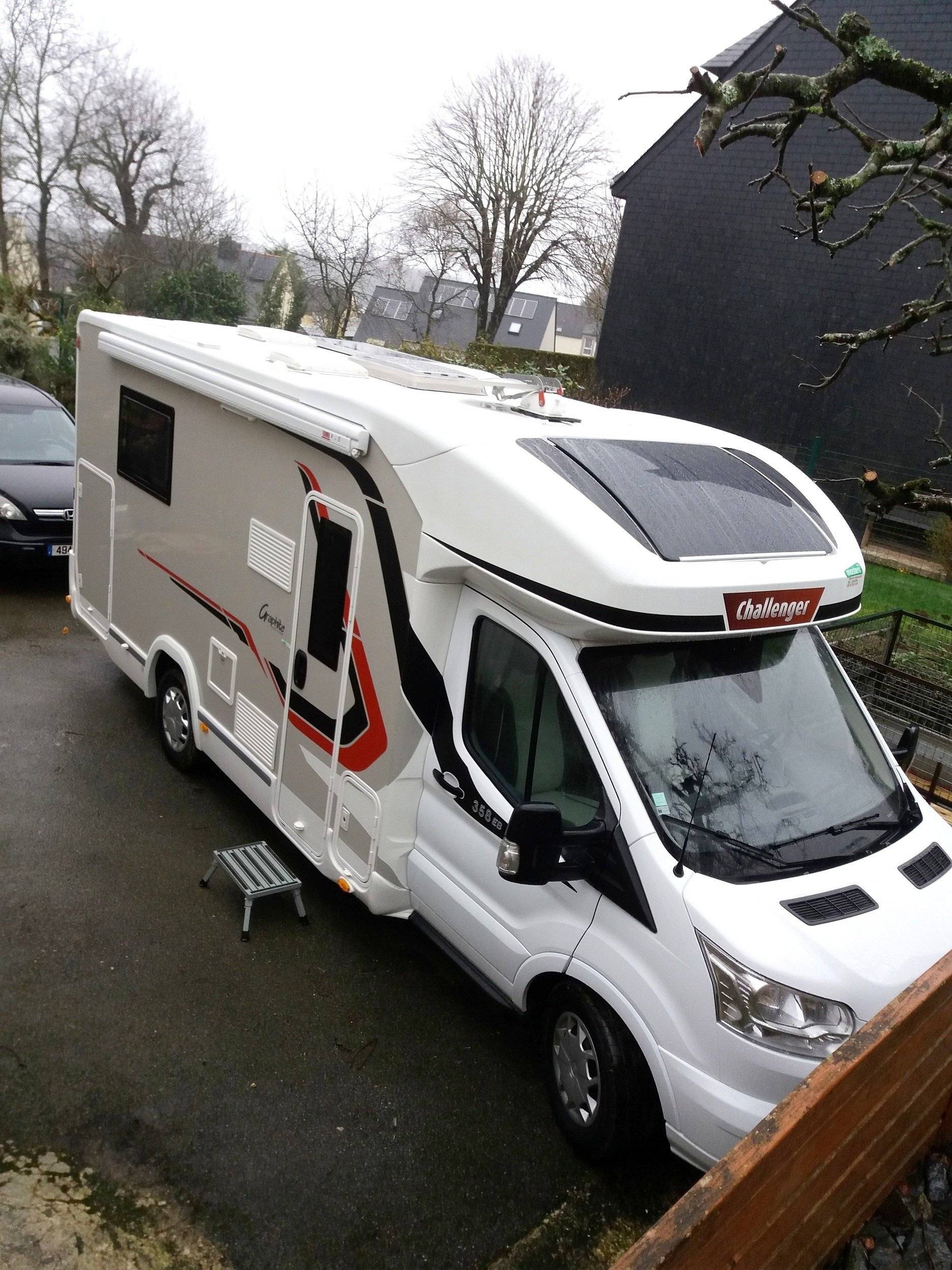 Challenger GRAPHITE 358 EB