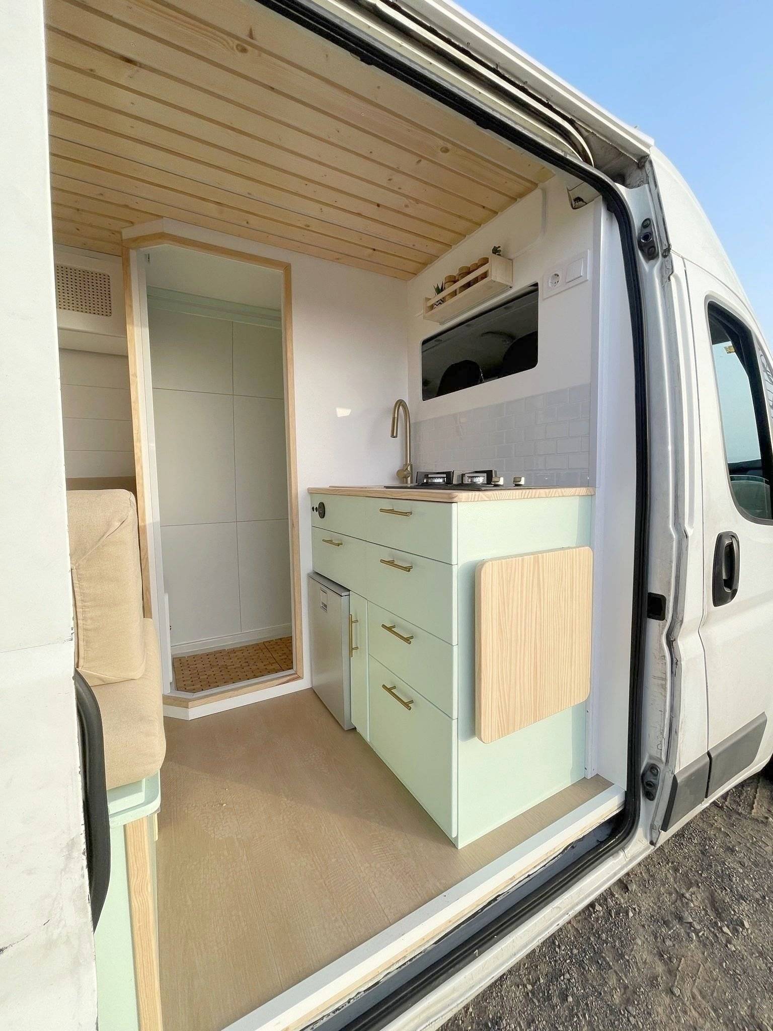 Peugeot Boxer 2,2 l 130 ch