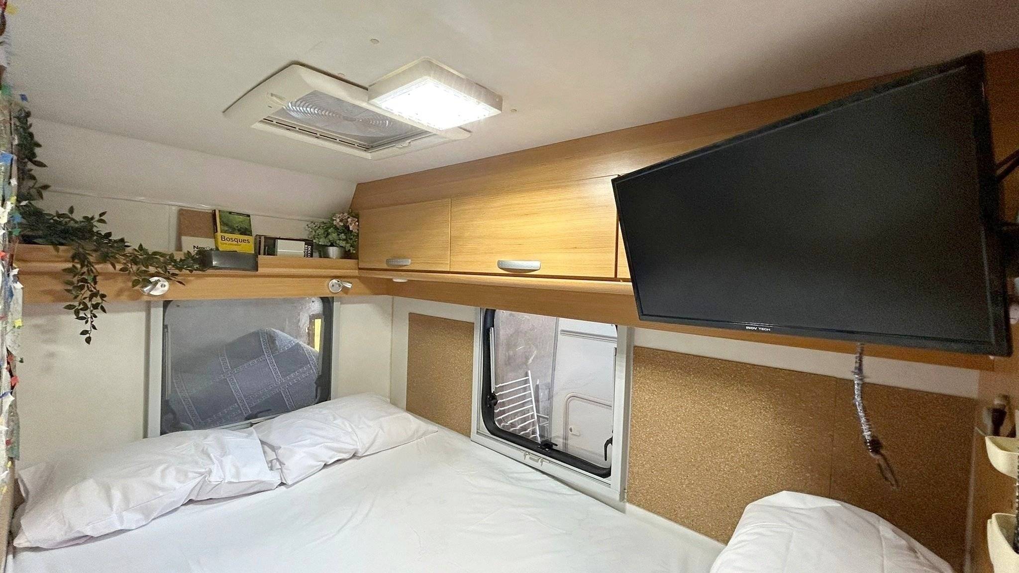 llits Ford Transit - Yescapa