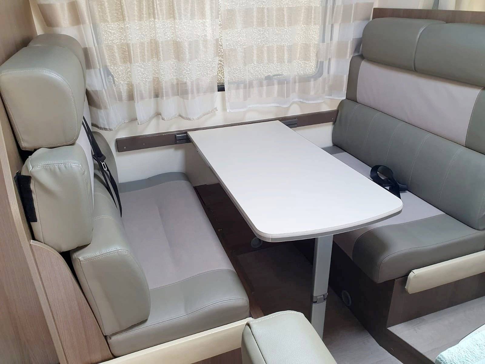 Camping-car Capucine 