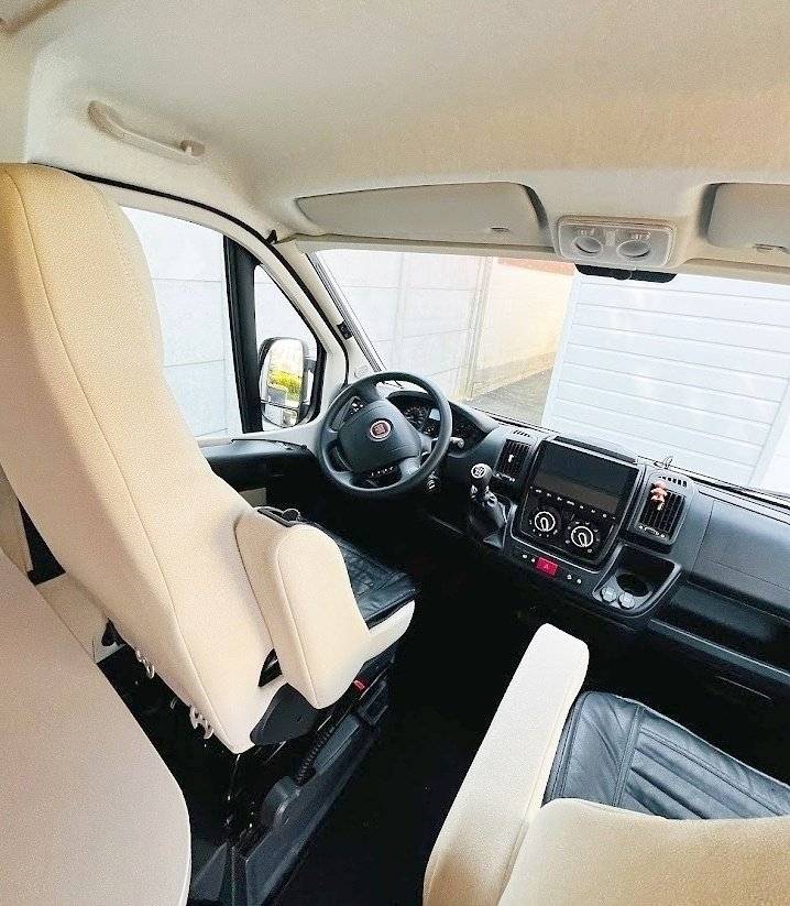 Adria Adria Compact DL