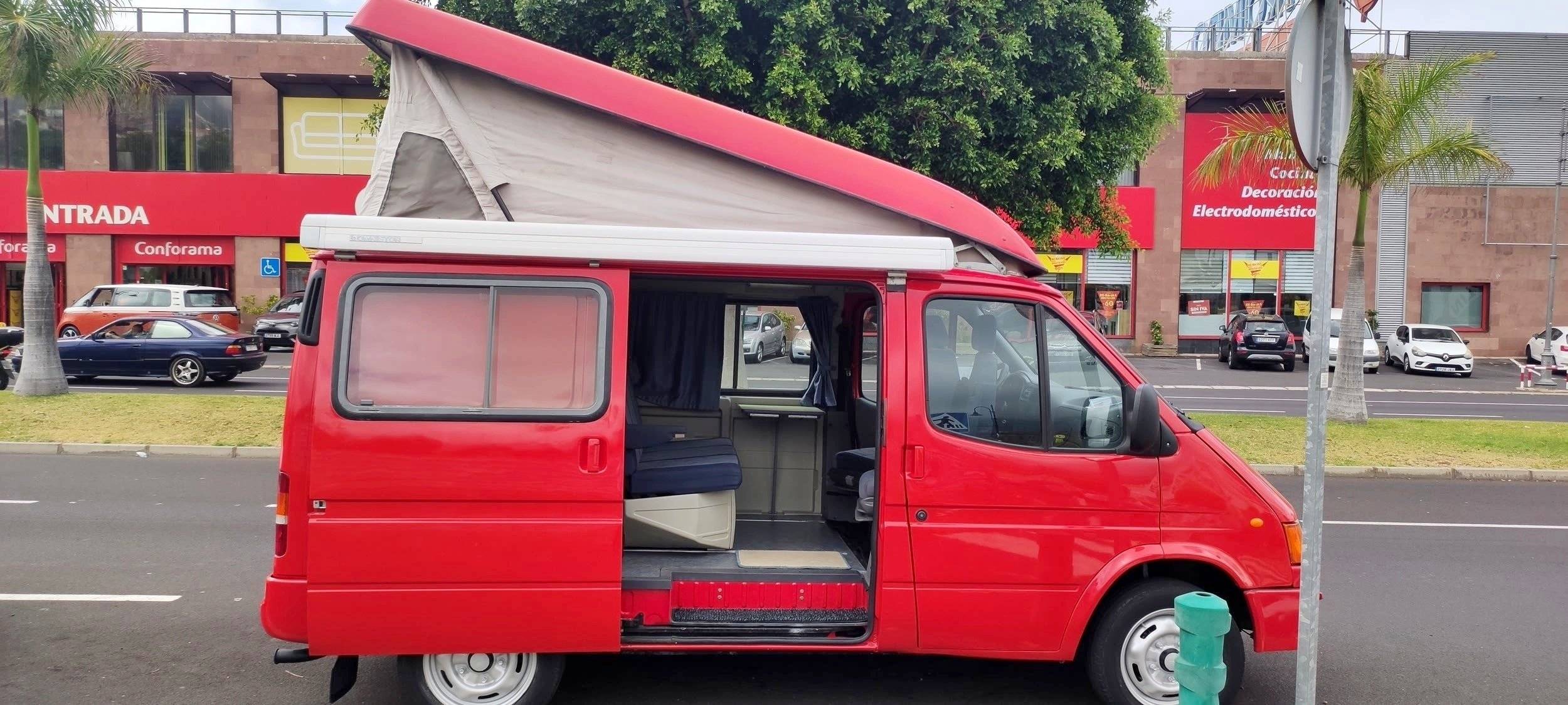 Front view from 3/4 Ford transit nugget - Yescapa