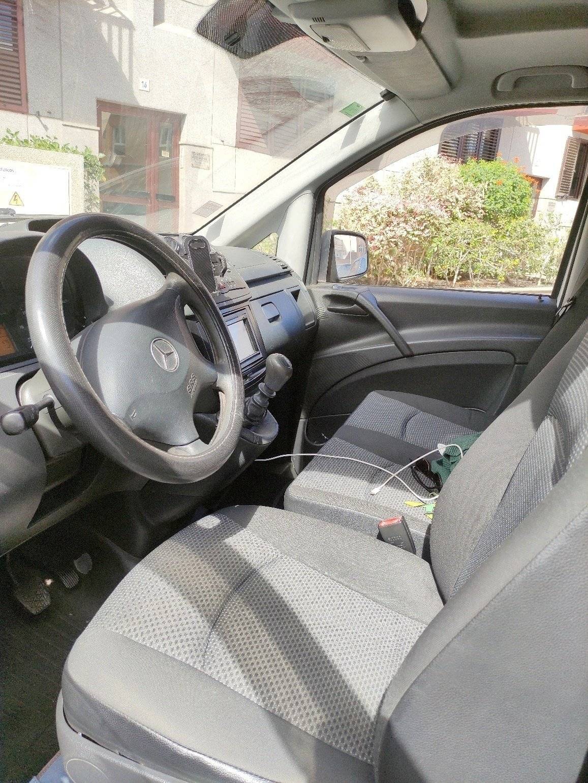 Cabina di guida Mercedes Mercedes vito - Yescapa