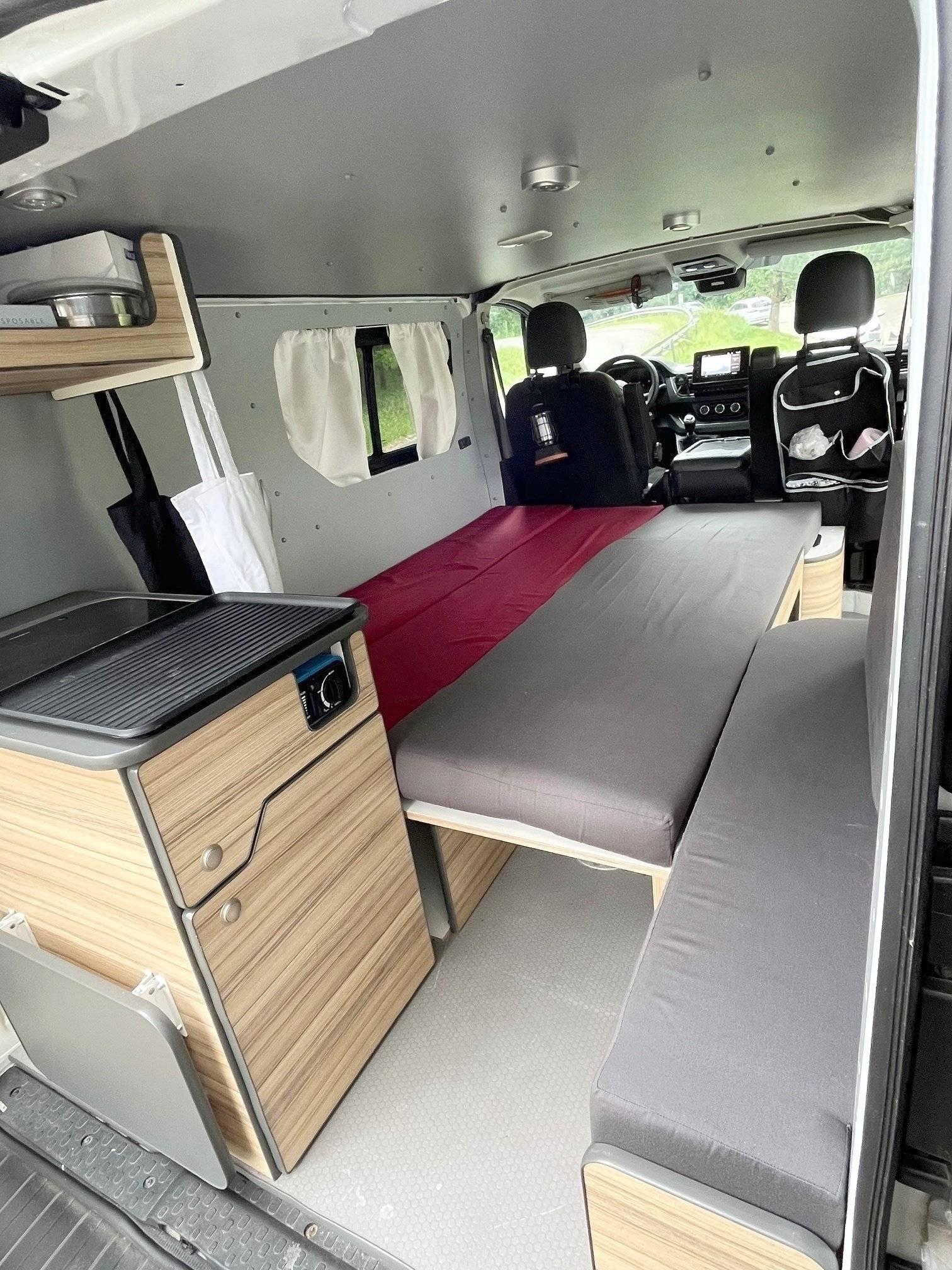 Van Mania Kit North