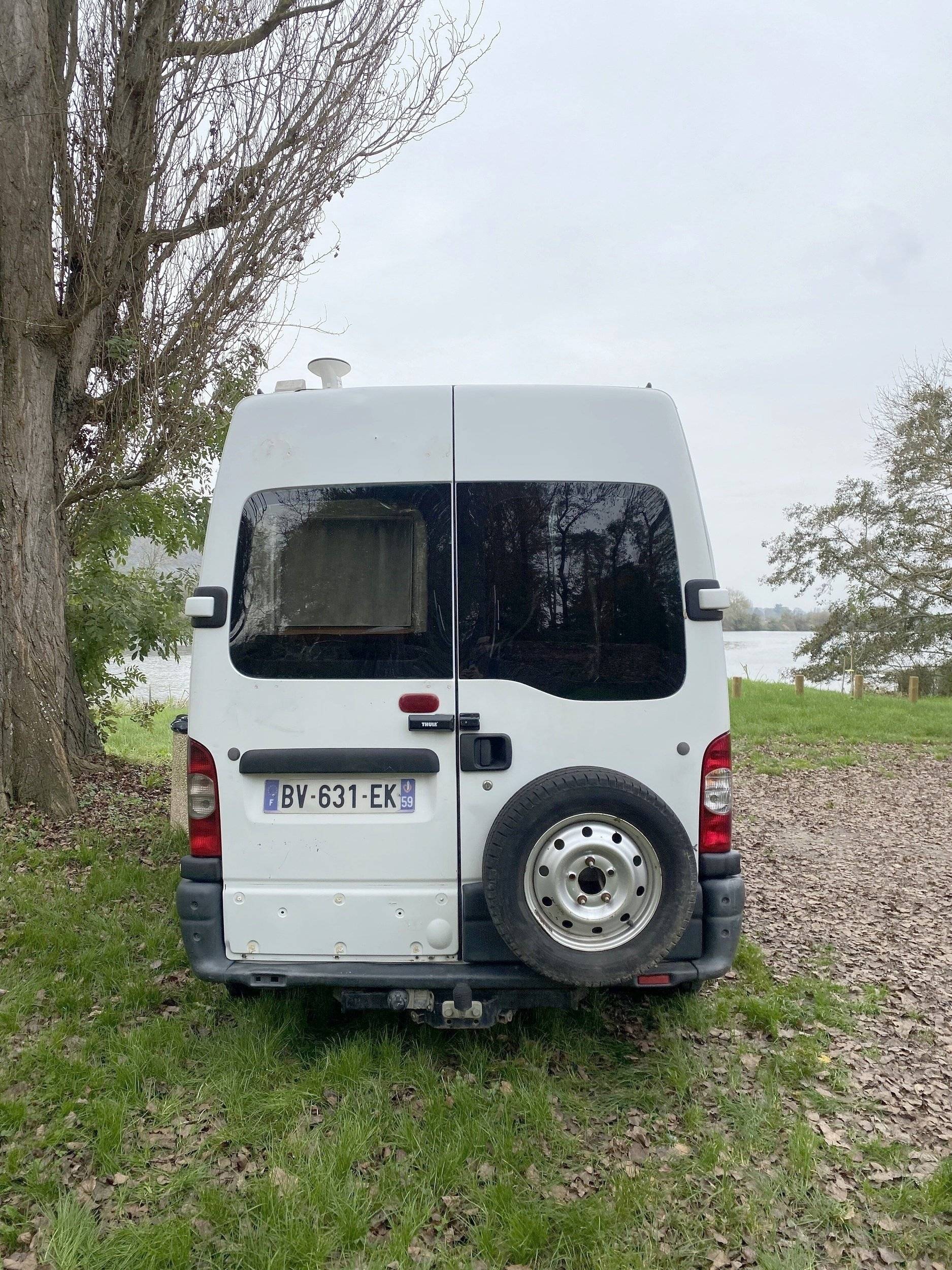 Vanloisir Renault master 2.5l DCI 150CV