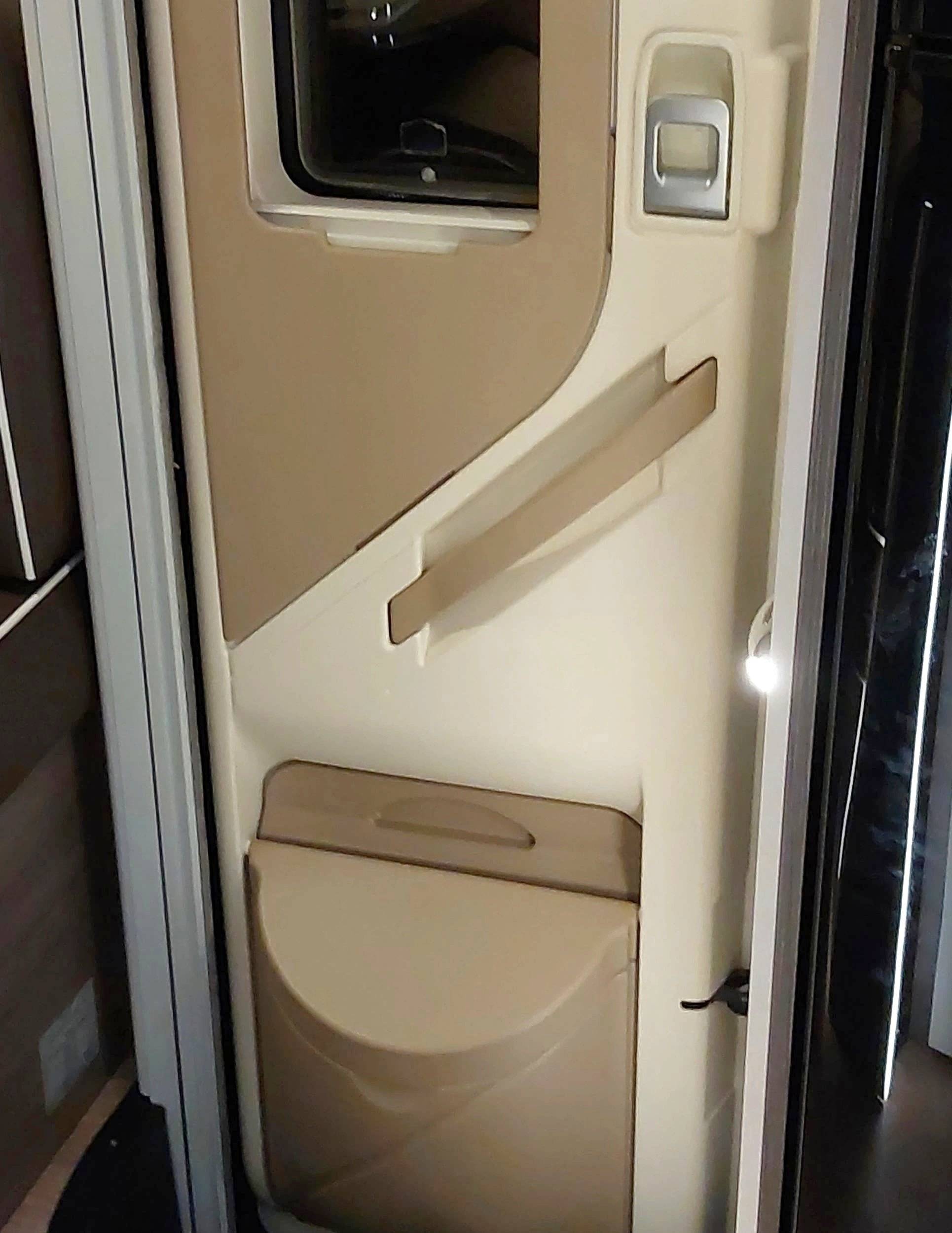 Mclouis Yearling 89G