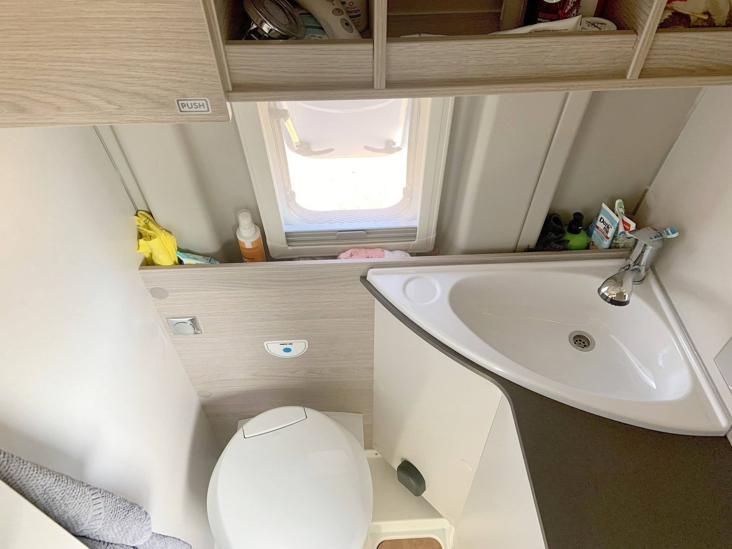 Bürstner Ducato 2,3 l 148 ch