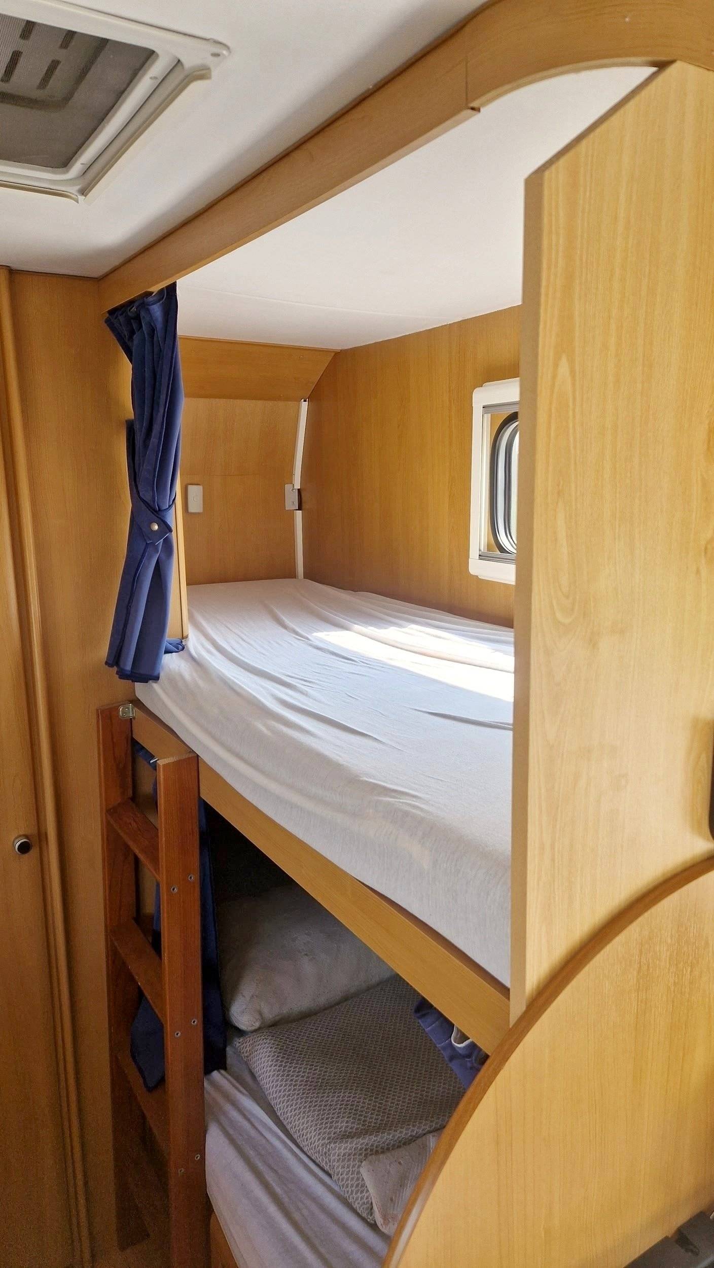 Schlafplätze Fiat FIAT DUCATO - Yescapa