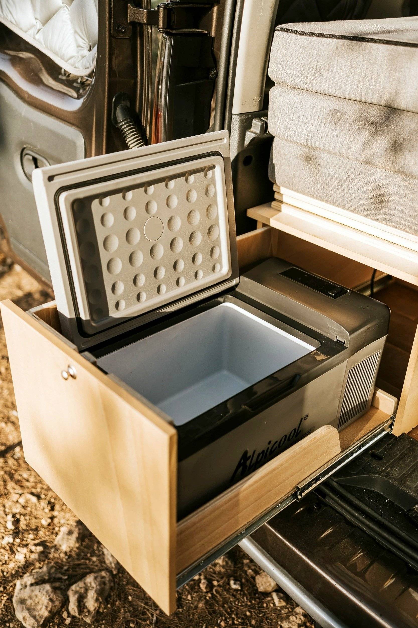 El camino adventure vans Urban beach